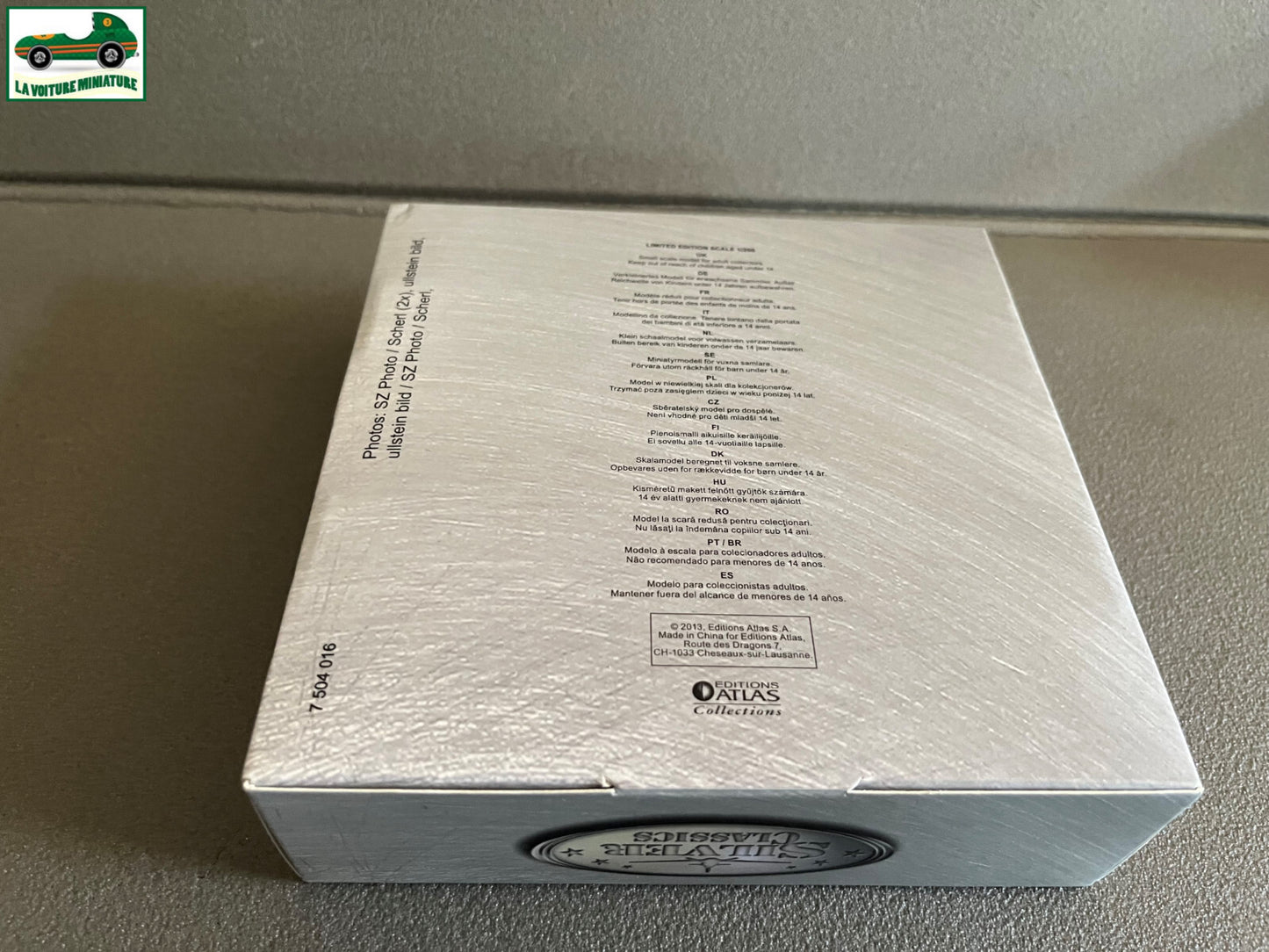 Avion miniature chrome Boeing B-307 Atlas Silver Classics au 1/200