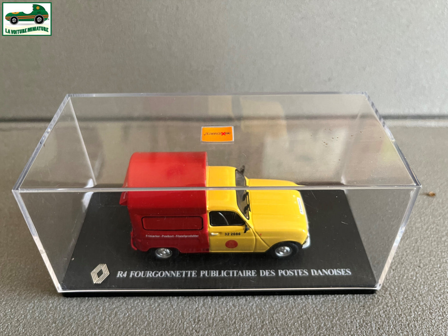 Voiture Miniature Renault R4 4L Fourgonnette publicitaire Postes Danoises 1/43