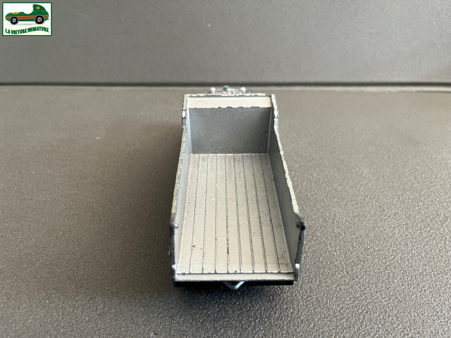 Voiture Miniature Camion Benne Kenworth Majorette France au 1/47