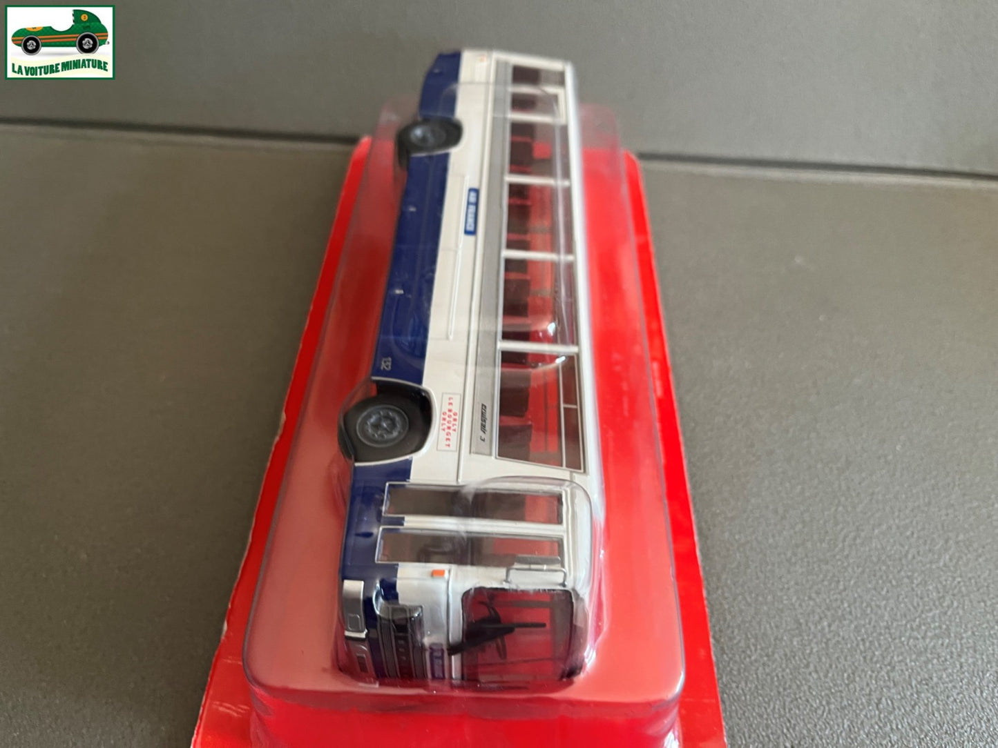 Voiture miniature Berliet Cruisair Air France 1/43 Autobus Autocars du Monde