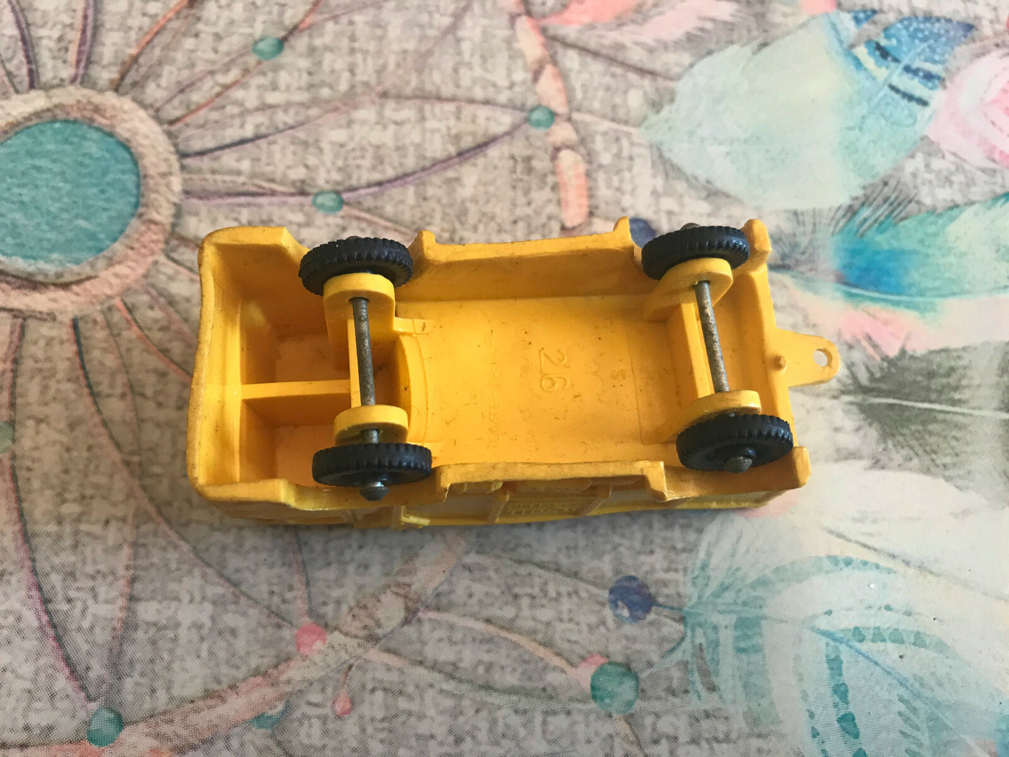 Voiture Miniature Ancien Camion Leyland Tomte Lardal Norway Plastique Gomme 1/43