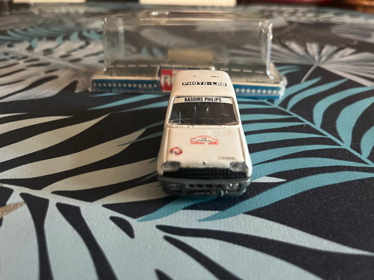 Voiture Miniature Renault 5 1972 Norev Rasoirs Philips Jet Car au 1/43