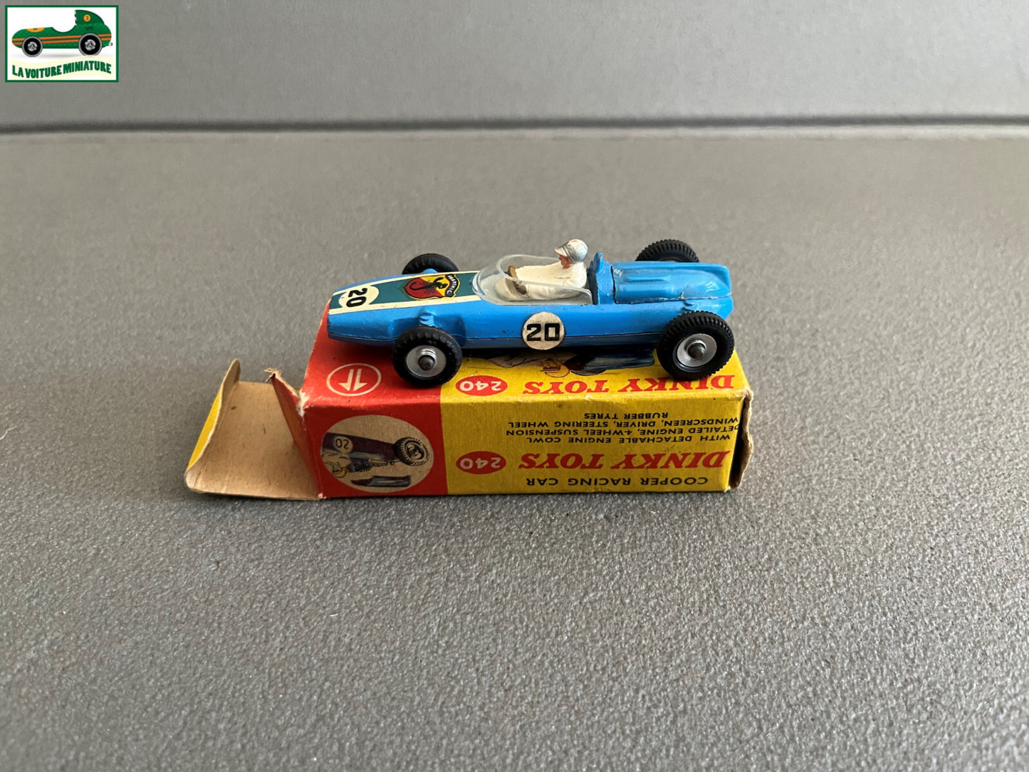 Ancienne Miniature Voiture Copper Racing Car Dinky Toys 240 England