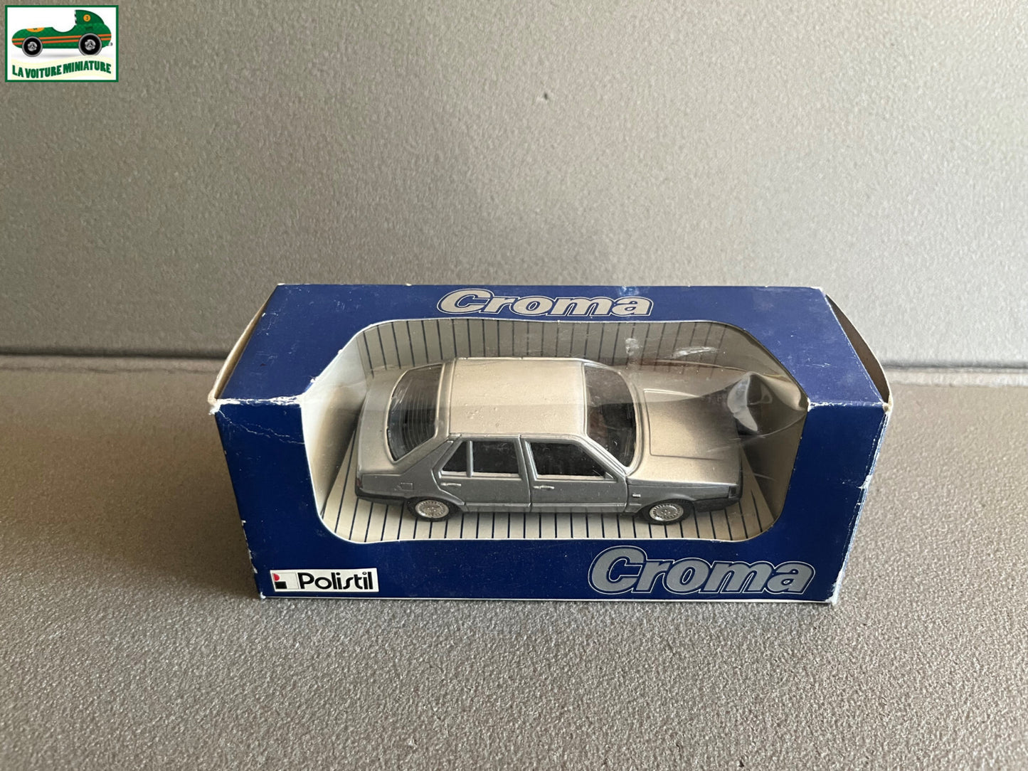 Ancienne Voiture miniature Fiat Croma Polistil Italy au 1/43