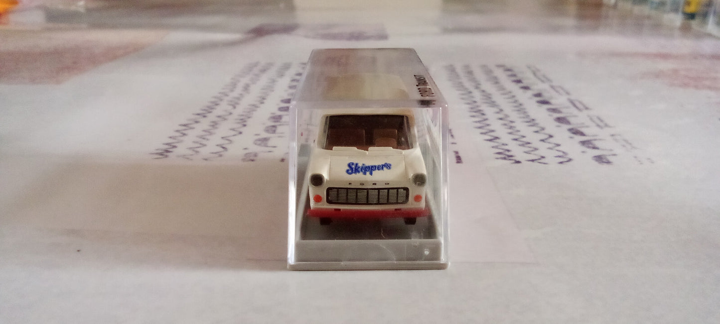Voiture Miniature Ford Transit Skippers Brekina 1/87 HO