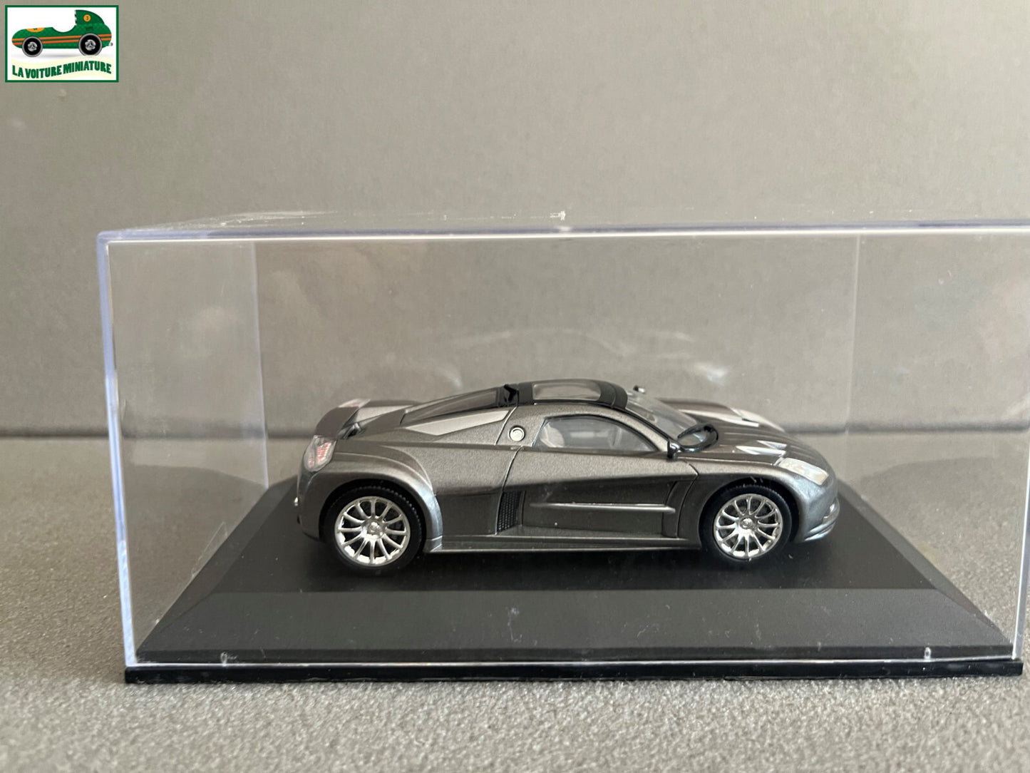 Voiture miniature Concept Car Chrysler Me Four Twelve Norev au 1/43