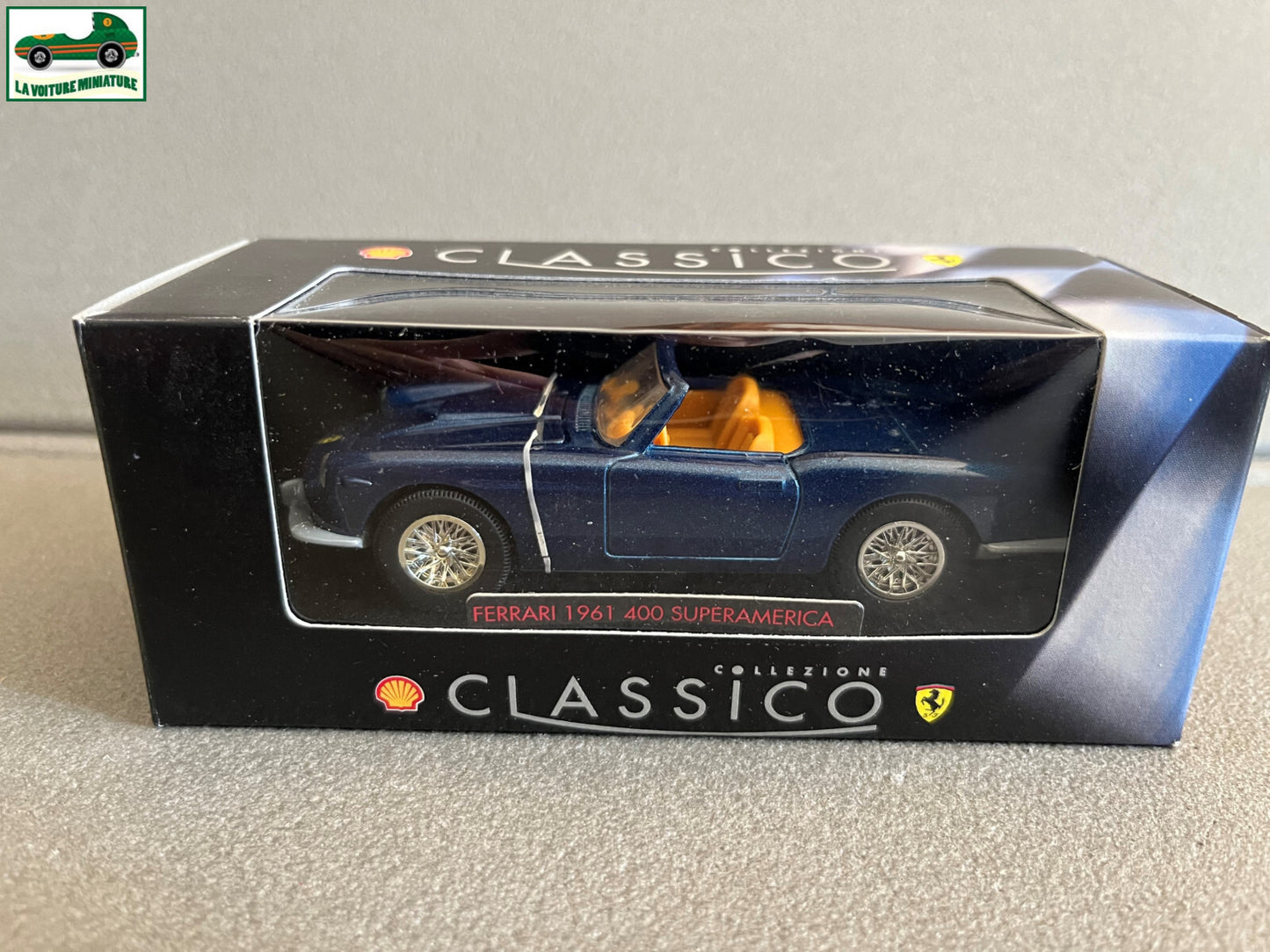 Voiture Miniature Ferrari 1961 400 SuperAmerica Collection Classico Shell