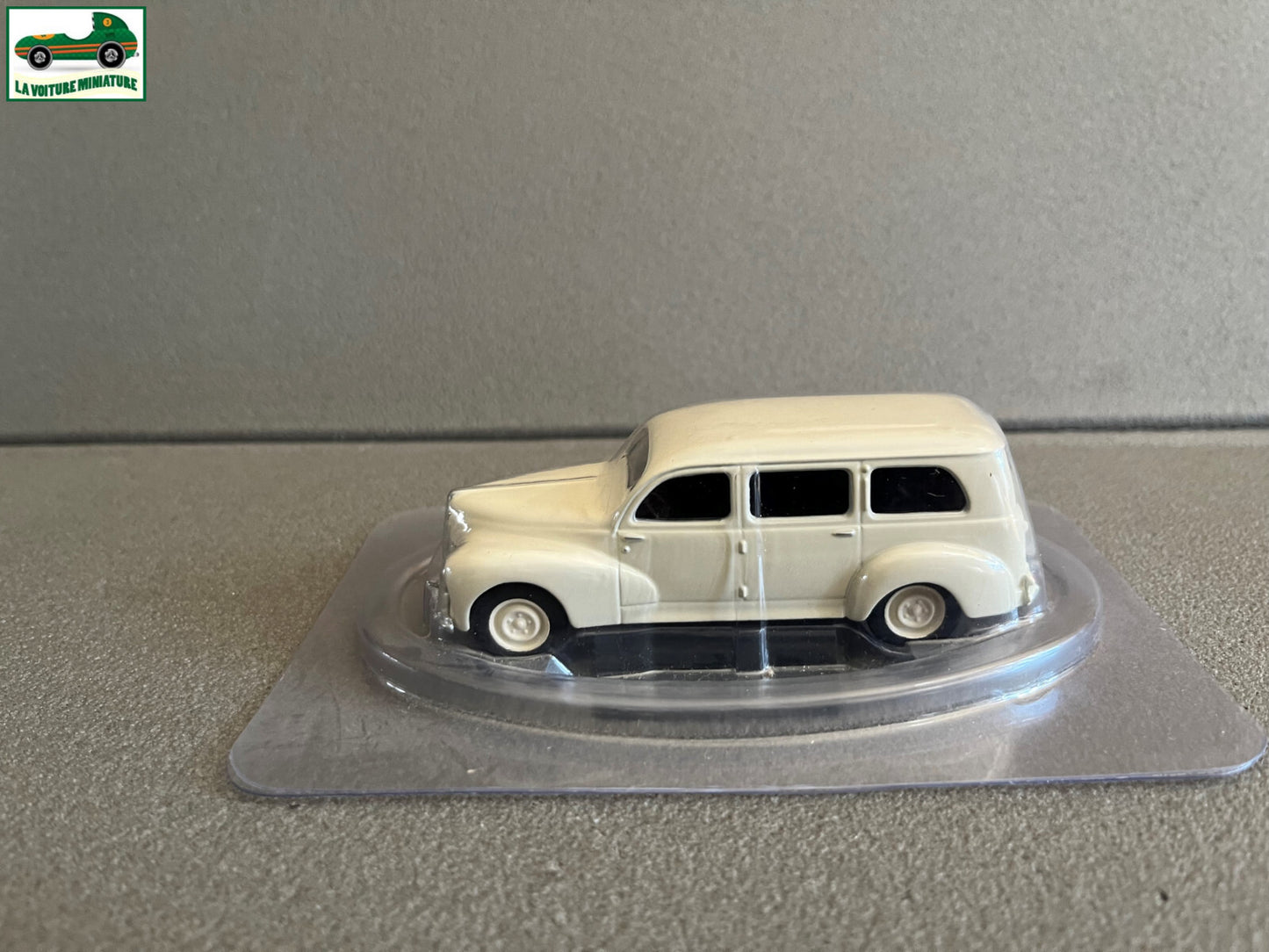 Voiture Miniature Peugeot 203 Break Norev Hachette au 1/43