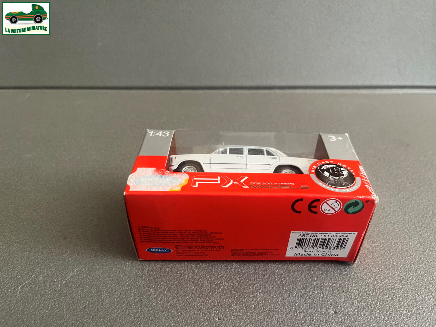 Voiture Miniature Fiat 125P Welly au 1/43