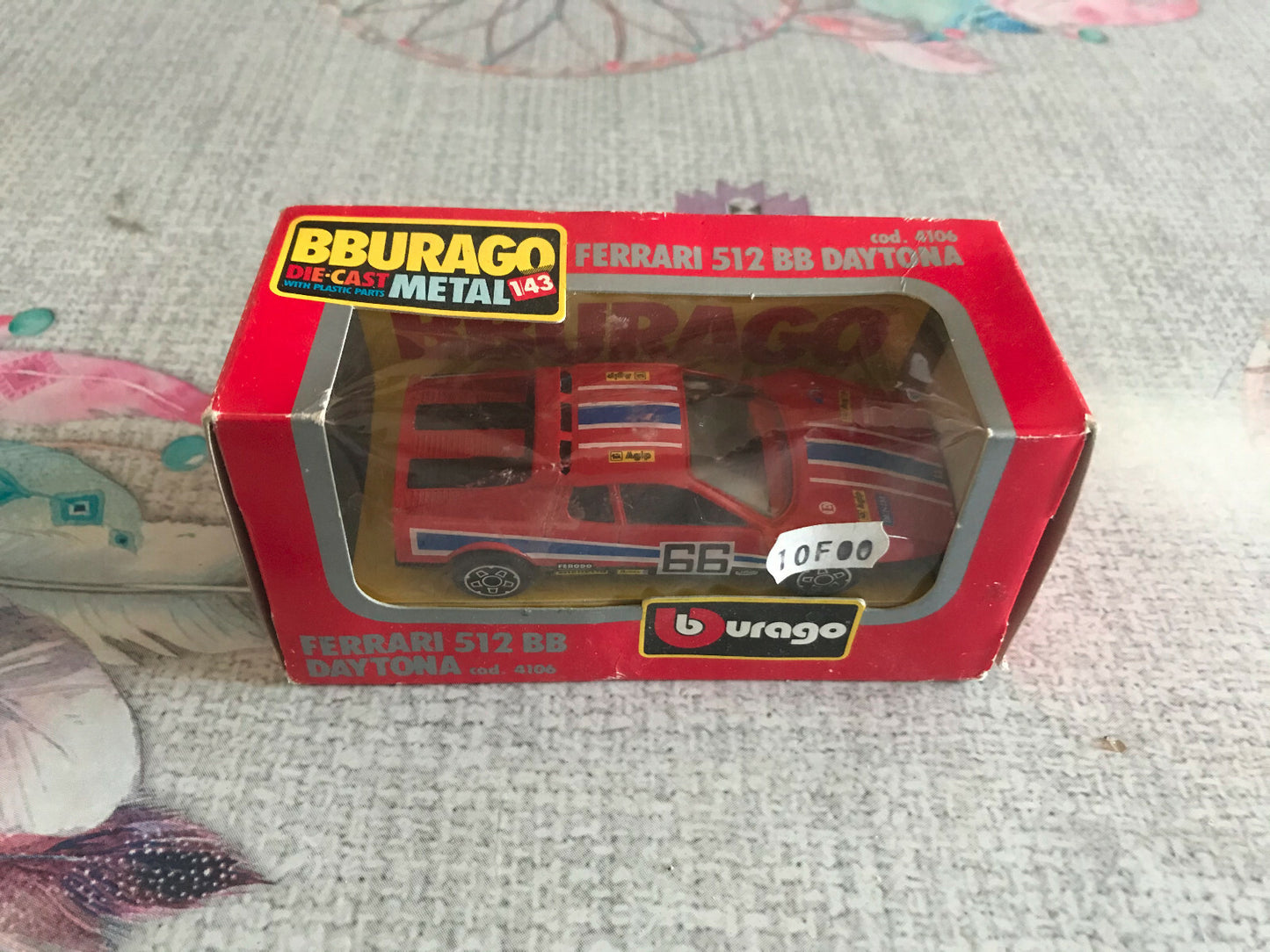 Ancienne Voiture Miniature Ferrari 512 BB Burago Made in Italy 1/43