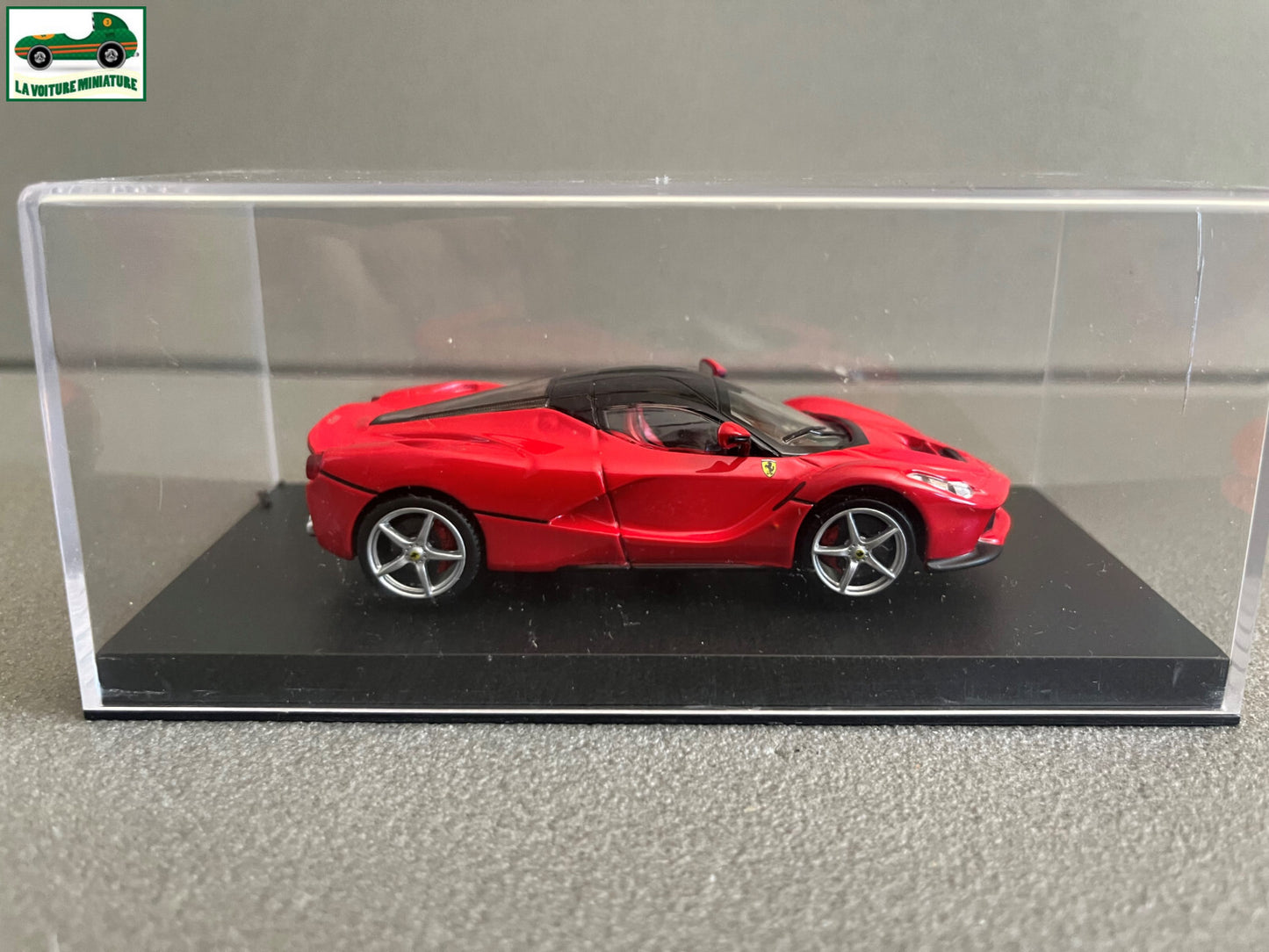 Voiture miniature Collection Ferrari LaFerrari Burago Signature 1/43