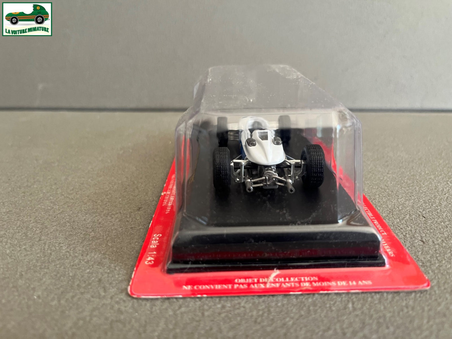 Voiture miniature Collection Formule 1 Ferrari 158 F1 1964 Surtees Nart au 1/43