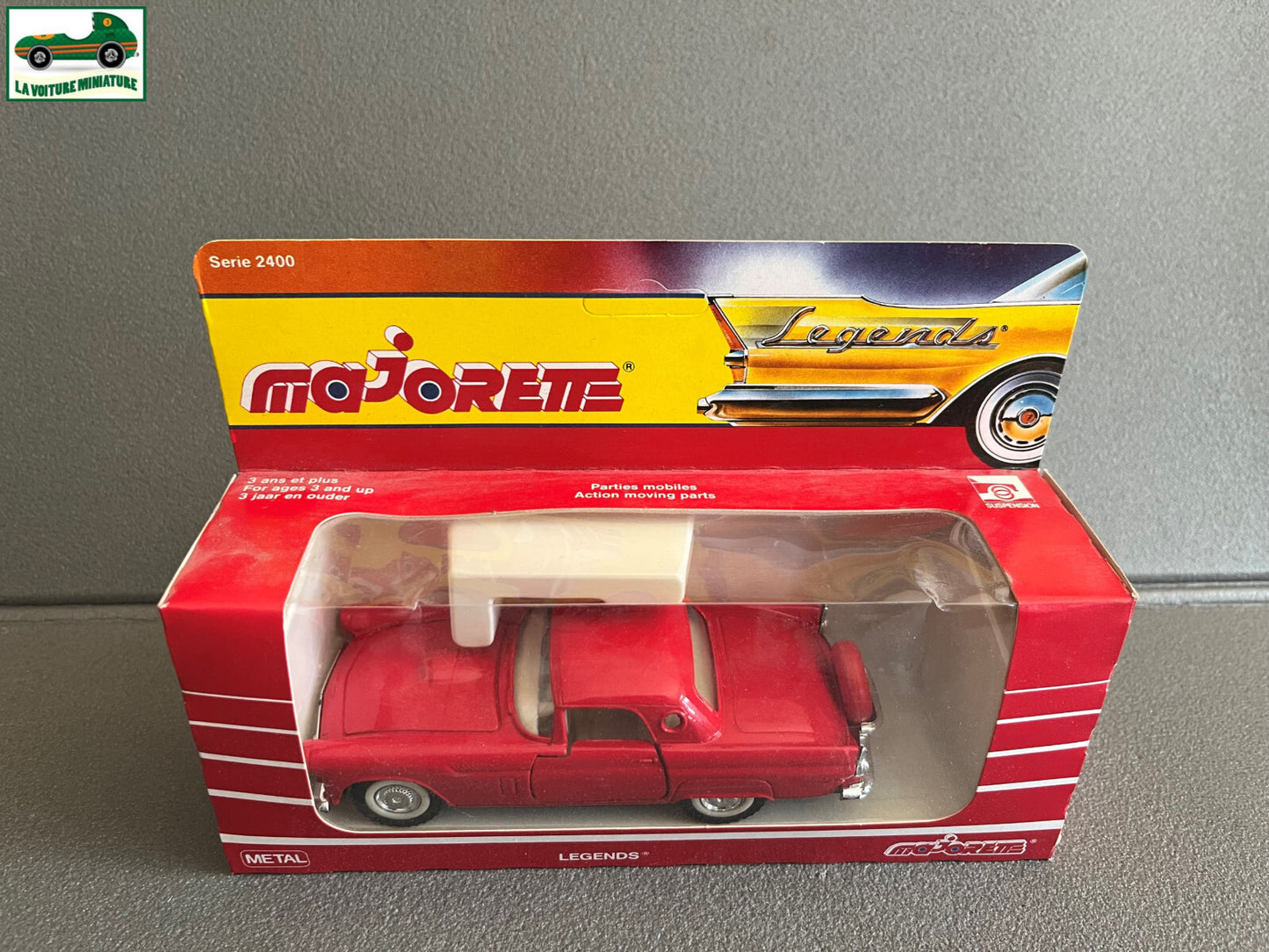 Voiture miniature Ford Thunderbird 56 2402 Majorette 1/32