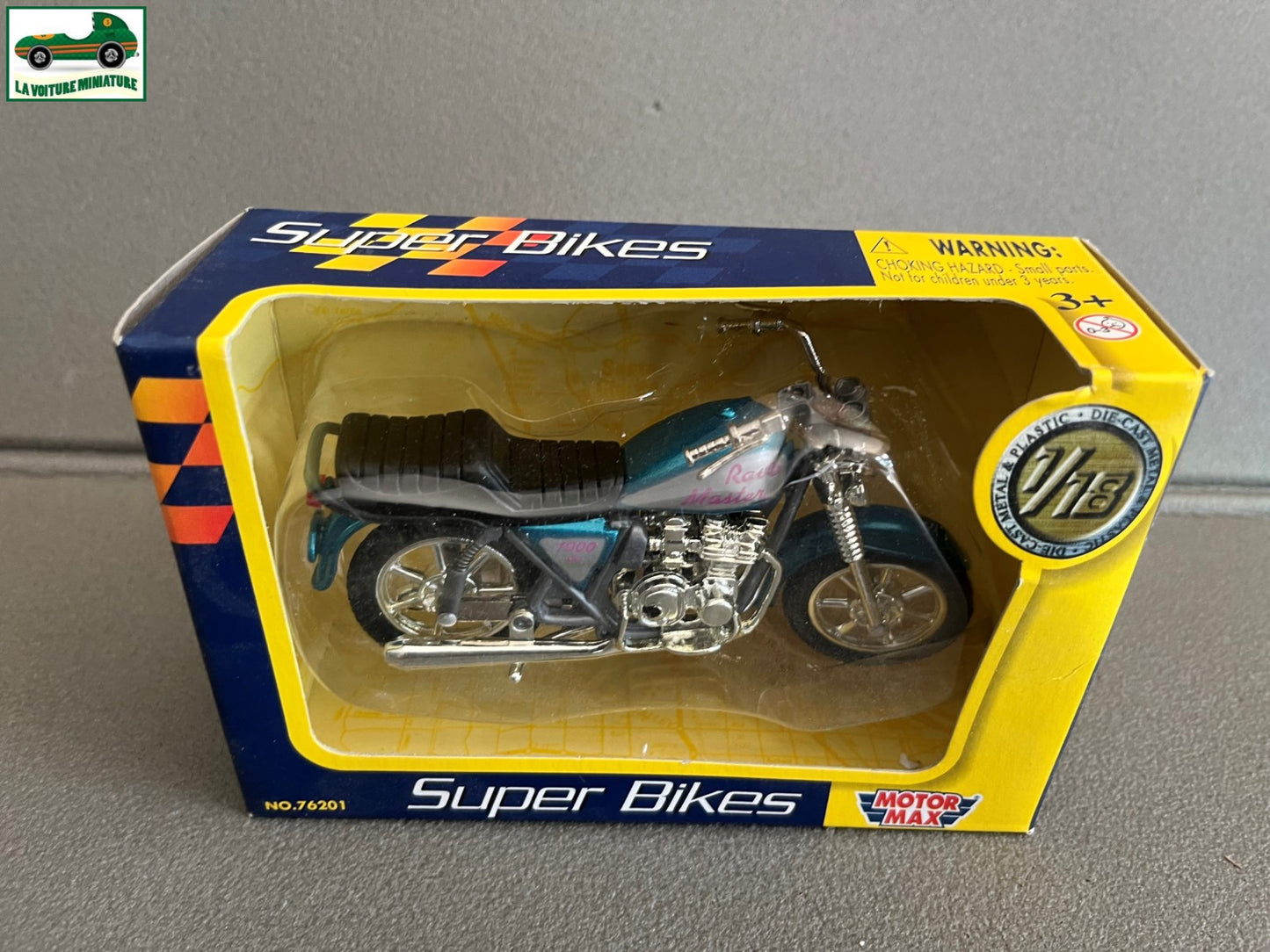 Moto miniature Rave Master 1000 cc Super Bikes Motor Max 1/18