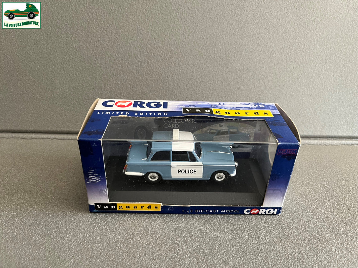 Voiture Miniature Triumph Herald 1200 Police Corgi Vanguards au 1/43