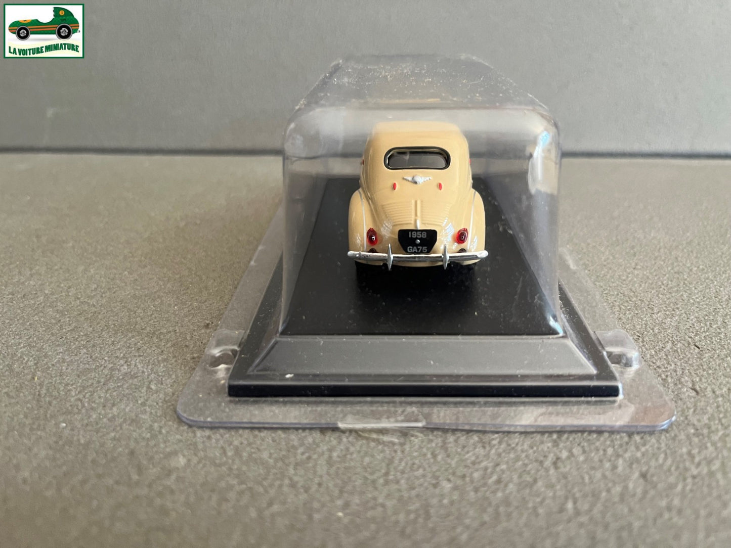 Voiture Miniature Renault 4 CV 4cv Berline Sport R 1062 1958 Eligor au 1/43
