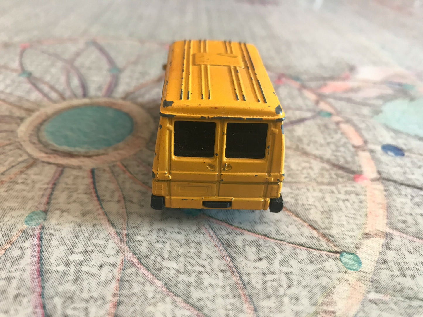 Ancienne Voiture Miniature Corgi Van Crayola Made GT Britain Echelle Majorette