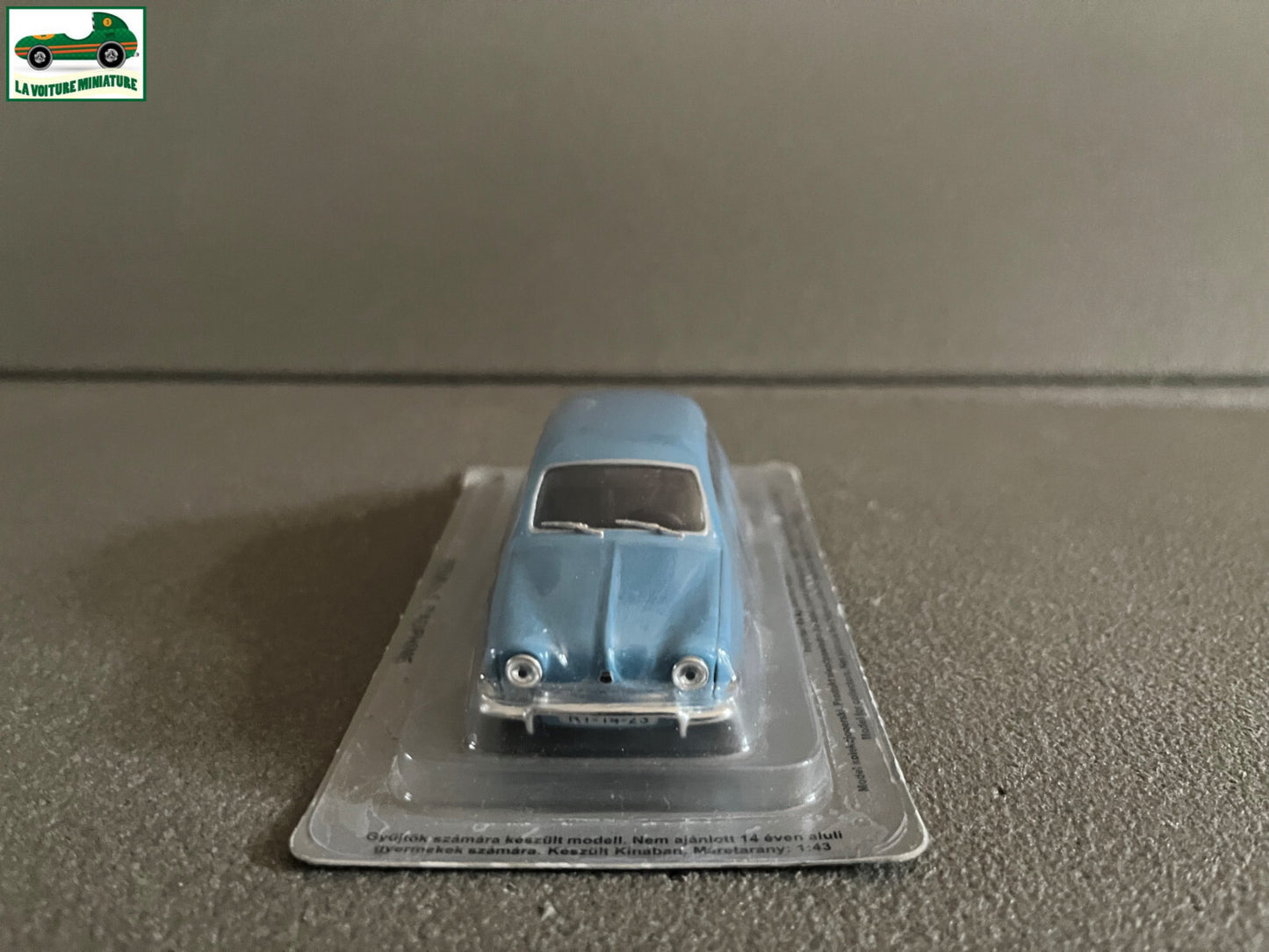 Voiture Miniature Renault Dauphine IST DeAgostini Ixo Presse au 1/43