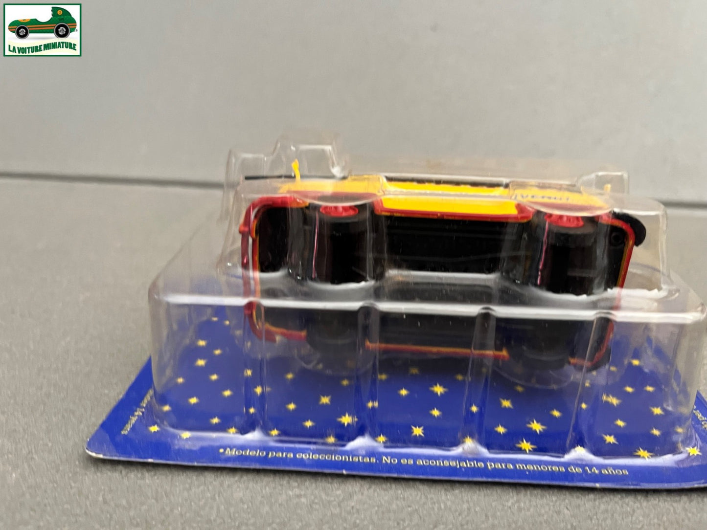 Voiture Miniature Renault Estafette Cirque Pinder Altaya 1/43