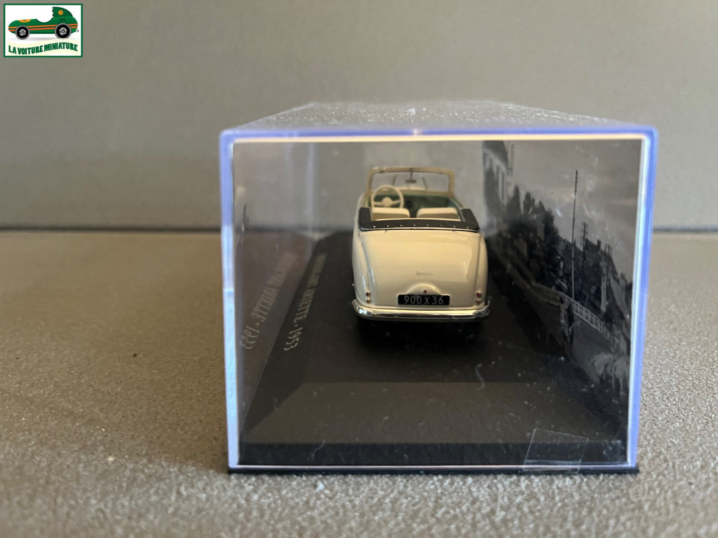 Voiture Miniature Rosengart Ariette 1953 au 1/43 Ixo Altaya