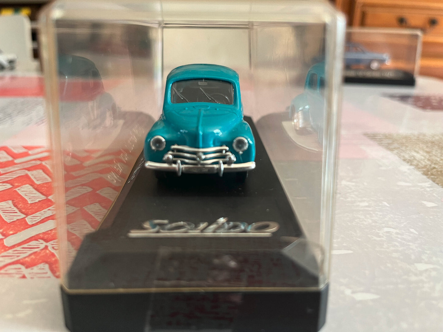 Voiture Miniature 1919 Renault 4CV Rallye Solido au 1/43