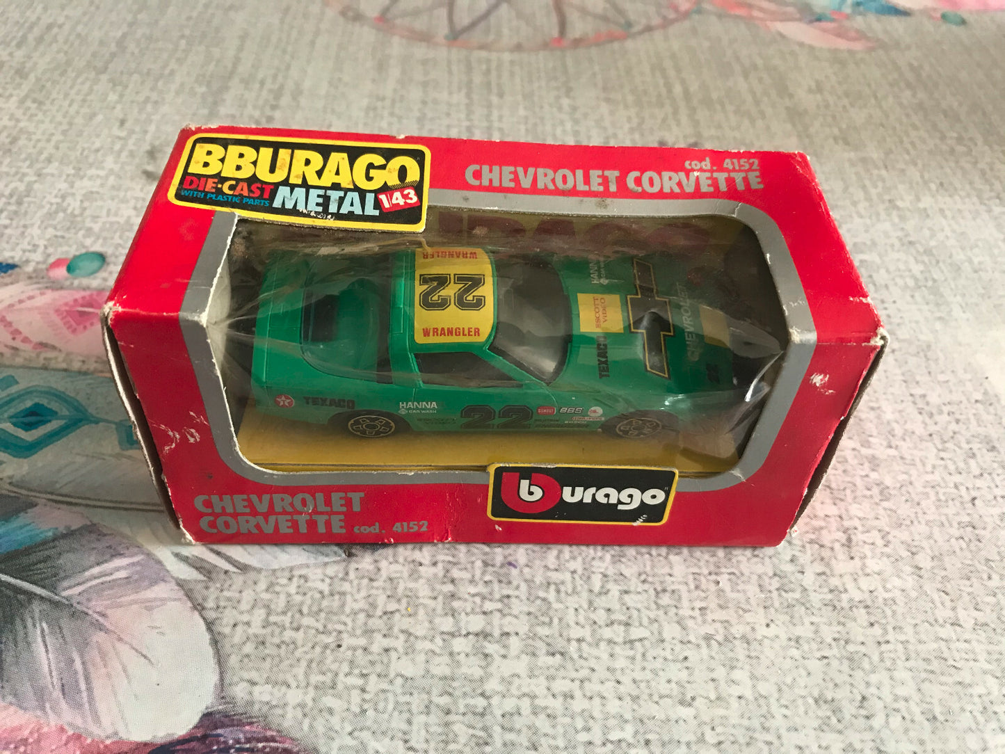 Ancienne Voiture Miniature Chevrolet Corvette 4152 Burago Made in Italy 1/43