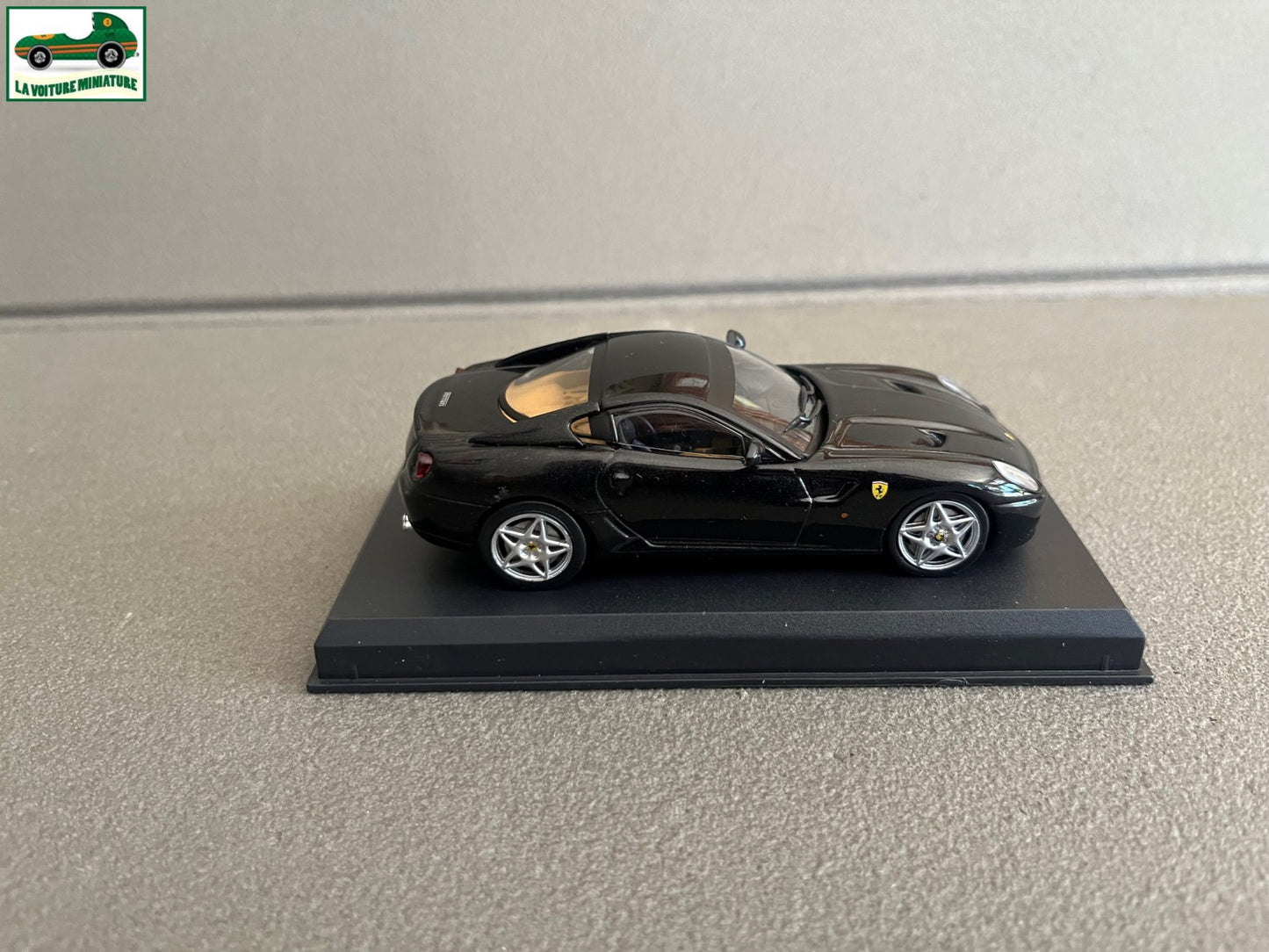 Voiture miniature Ferrari 599 GTB Fiorano Ixo Fabbri au 1/43