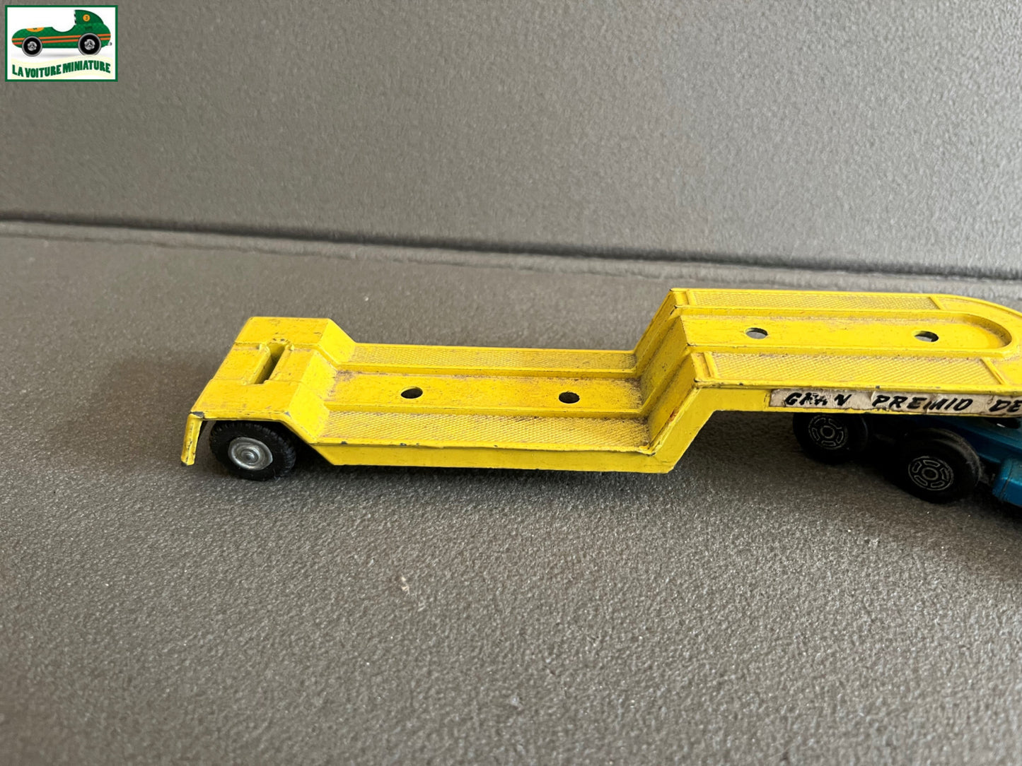 Ancienne Miniature Voiture Camion Semi Remorque Guisval Spain Epave