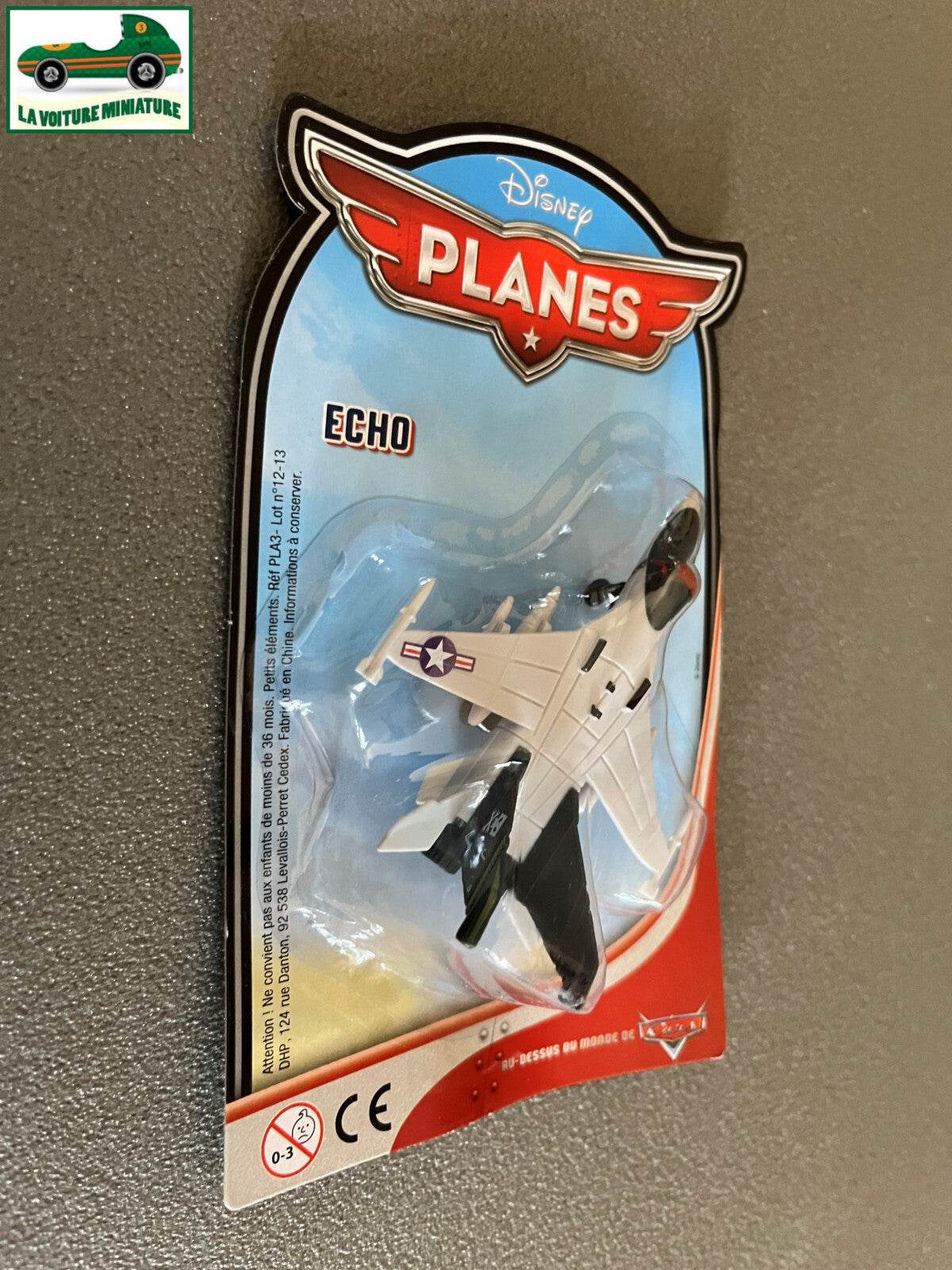 Miniature Cars Disney Pixar Avion Planes Echo Plastique DHP