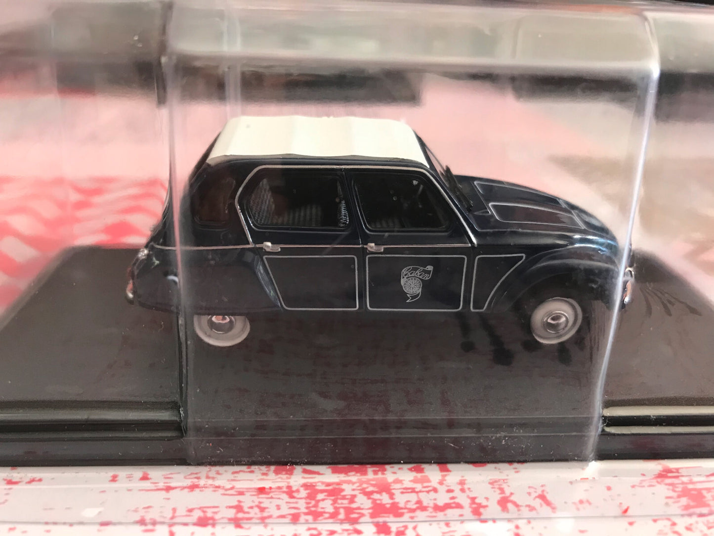 Voiture miniature Citroen 2cv 2 cv Dyane Caban Auto Plus Hachette 1/43