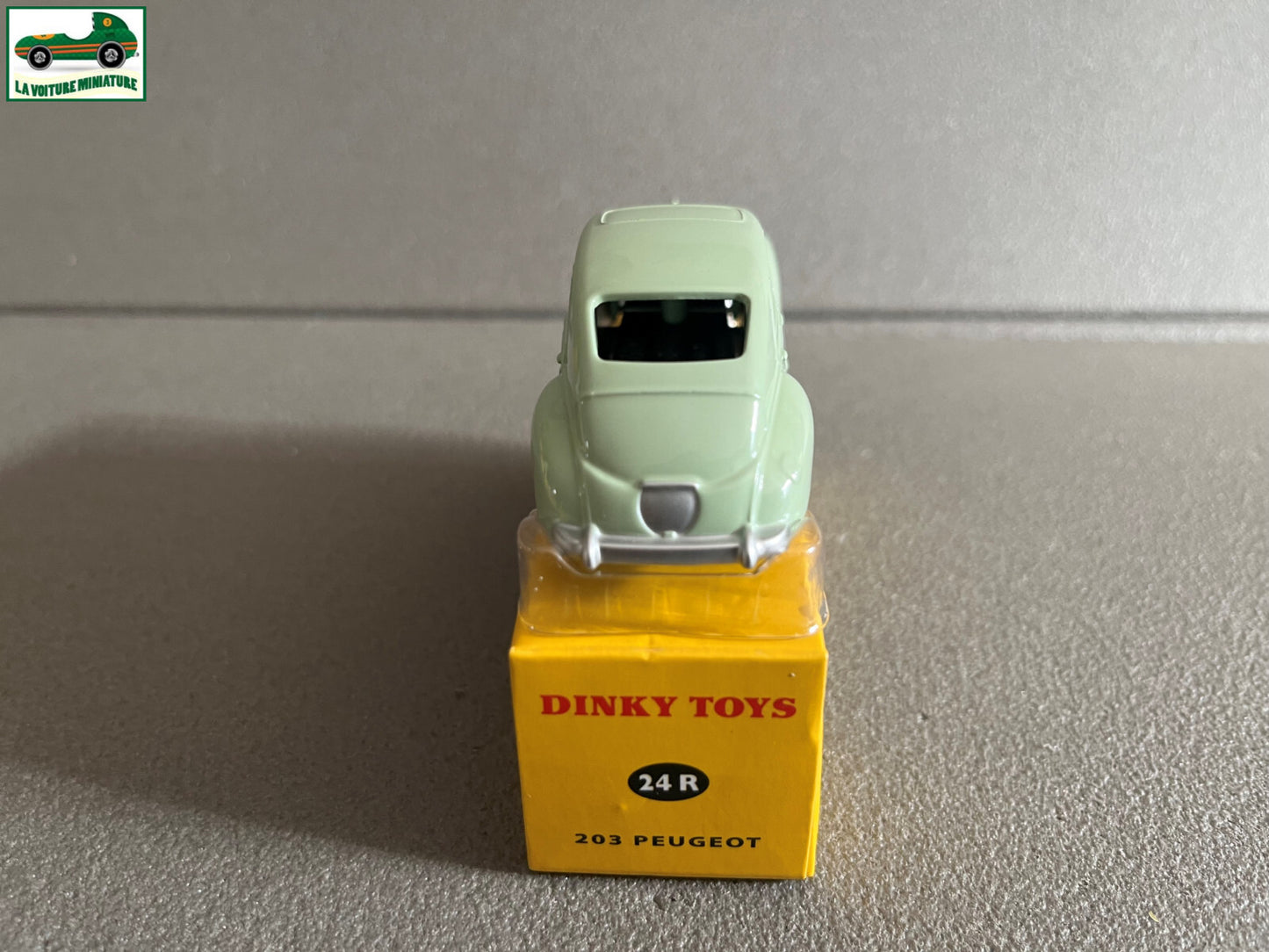 Voiture miniature Peugeot 203 24R Dinky Toys Atlas