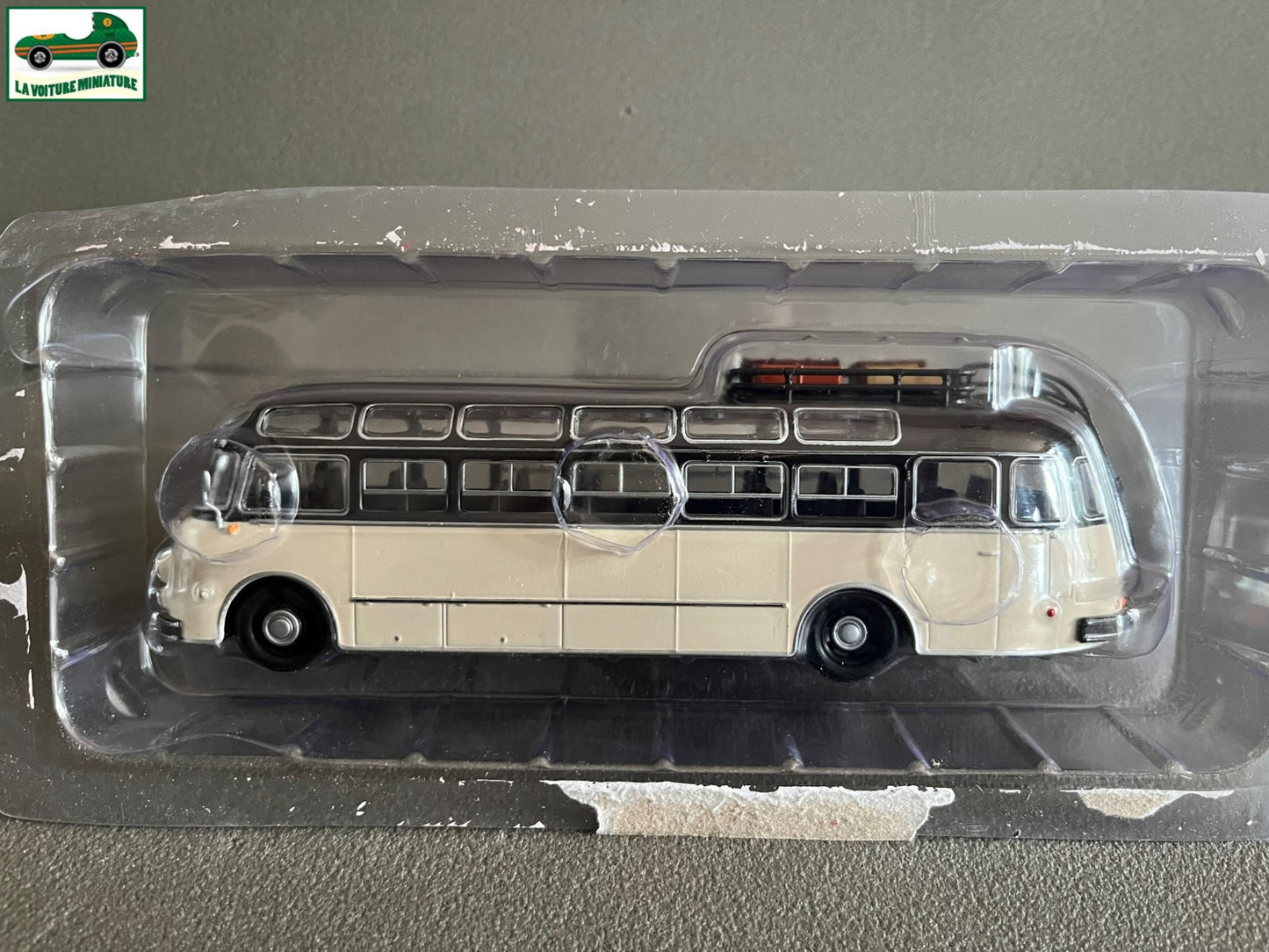 Voiture miniature Isobloc 648 DP 1/43 Autobus Autocars du Monde