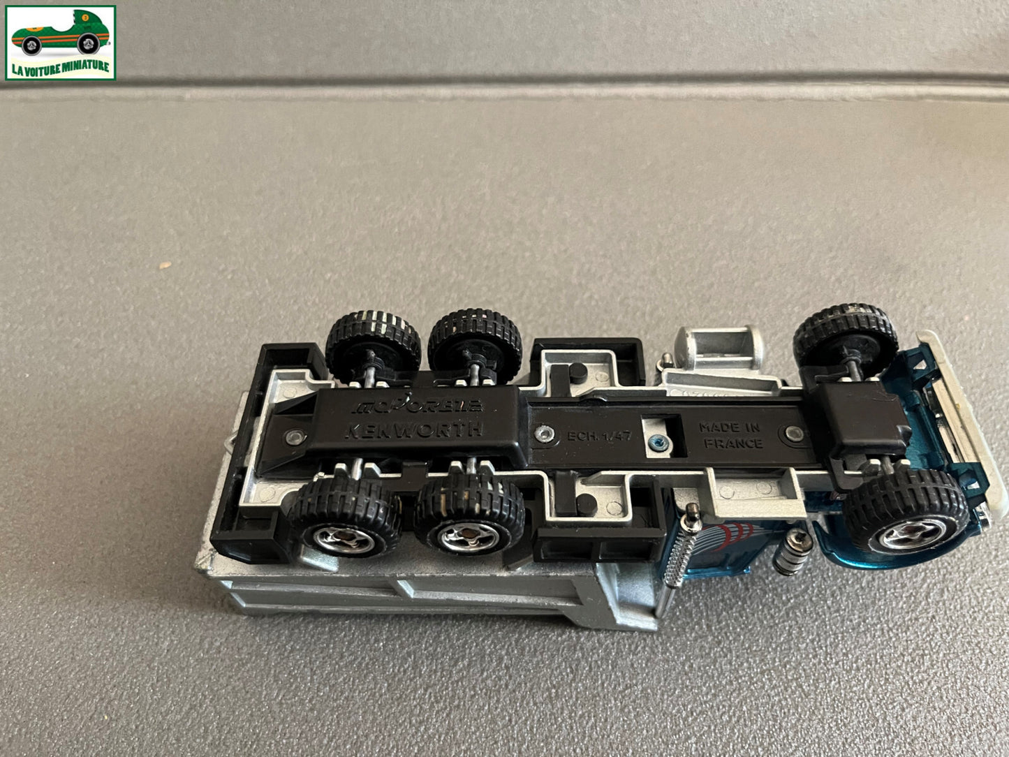Voiture Miniature Camion Benne Kenworth Majorette France au 1/47