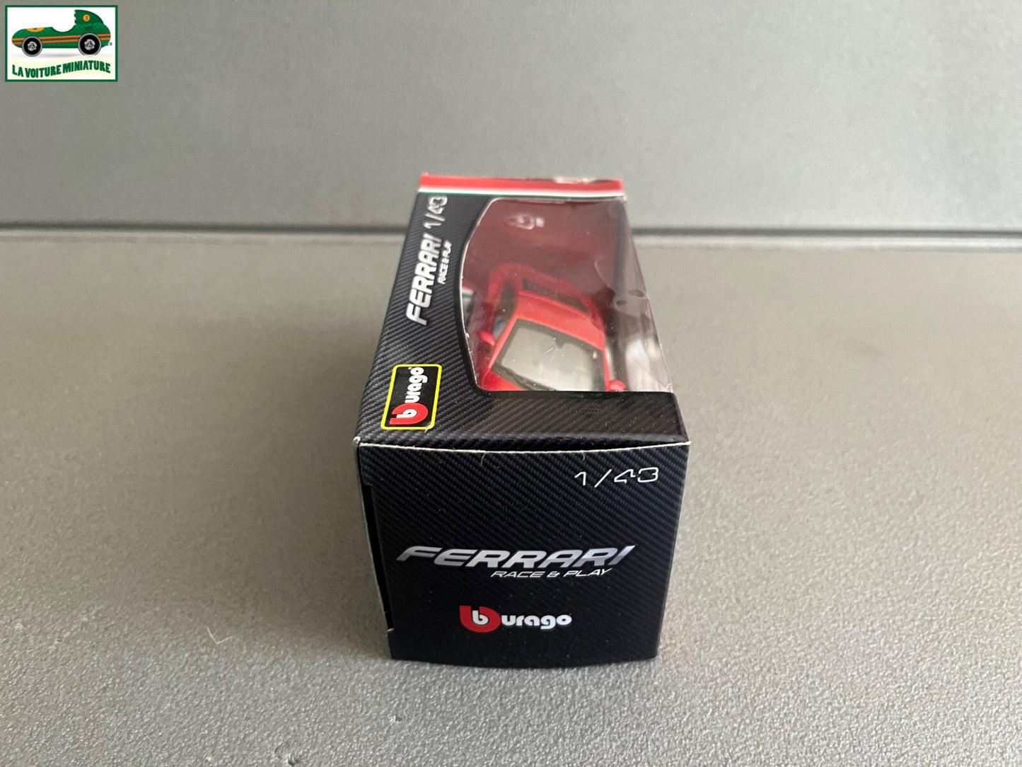 Voiture miniature Collection Ferrari Portofino Burago 1/43
