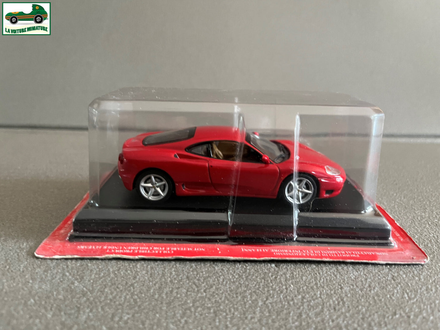 Voiture Miniature Ferrari 360 Modena 1/43 IXO Fabbri au 1/43