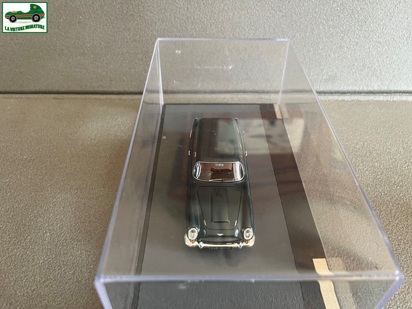 Voiture Miniature Aston Martin DB5 Shooting Brake Harold Radford Matrix au 1/43