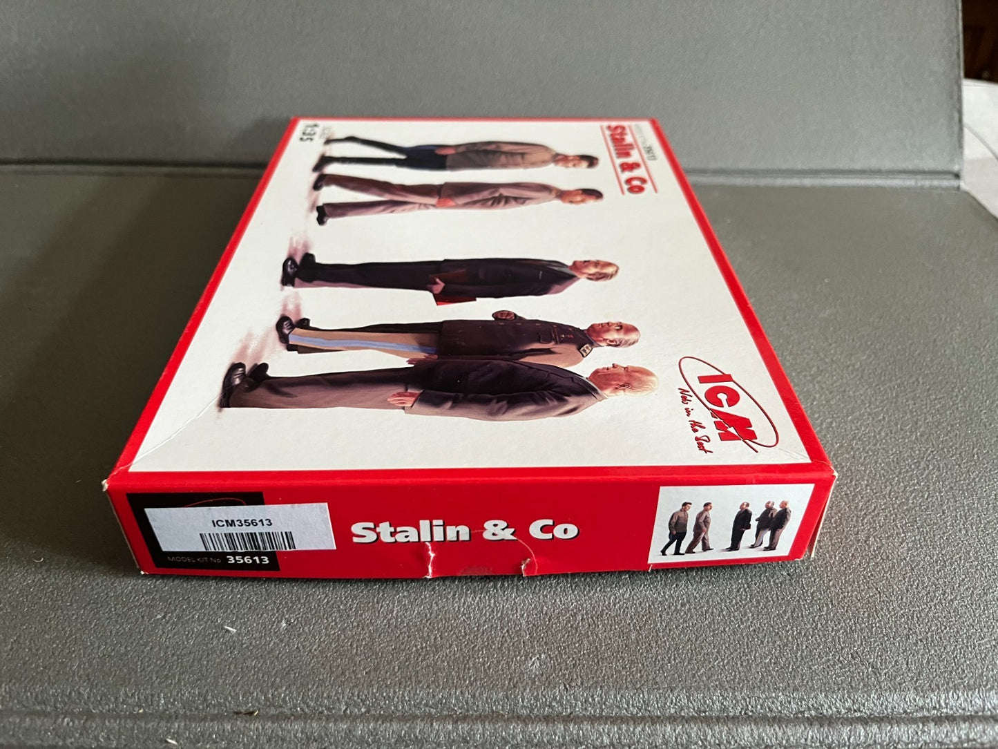 Maquette Militaire Figurine Soldat Stalin & Co ICM 35613 1/35