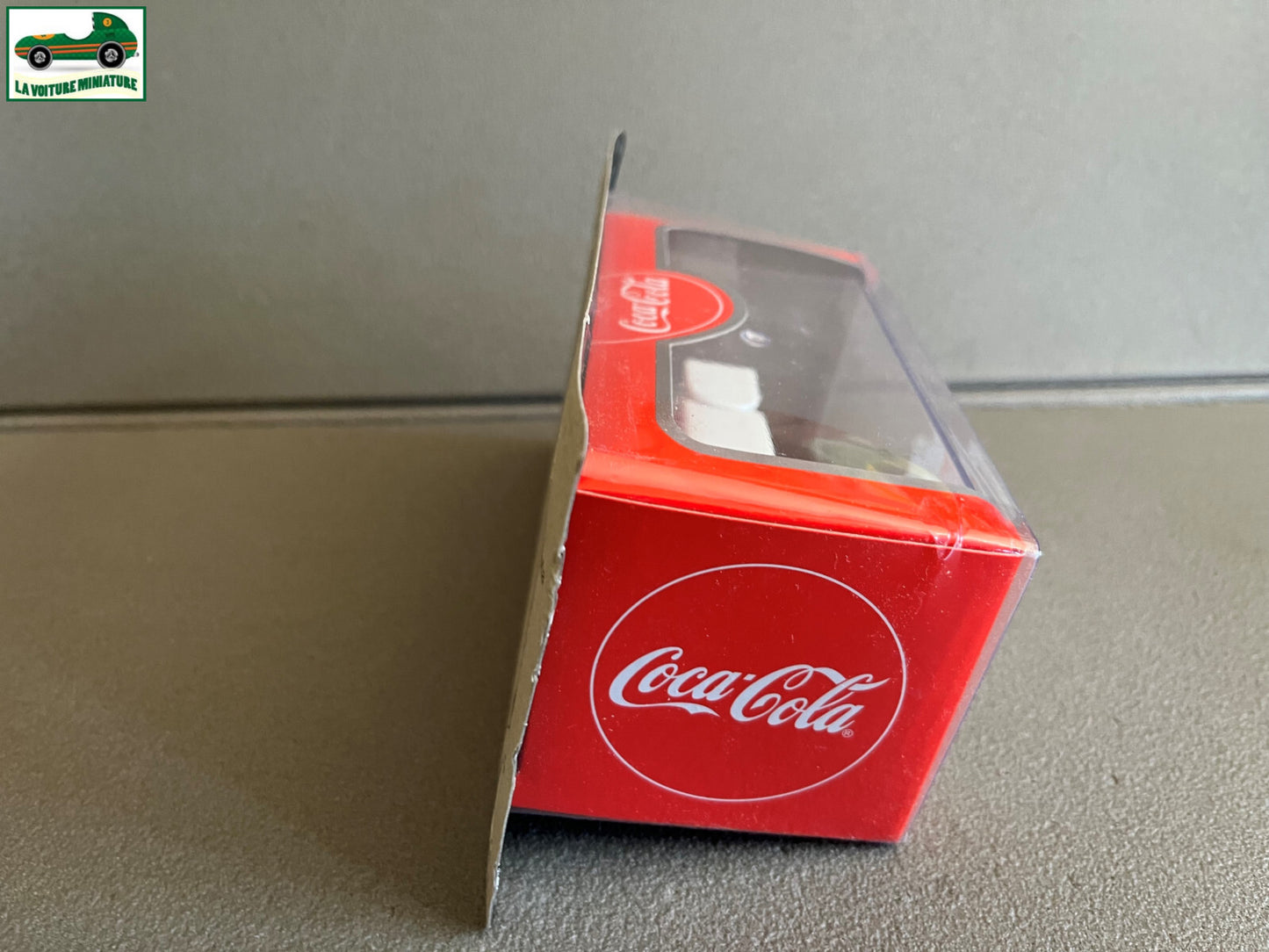 Voiture miniature Camion Livraison Coca Cola Dodge KH-32 1934 au 1/72