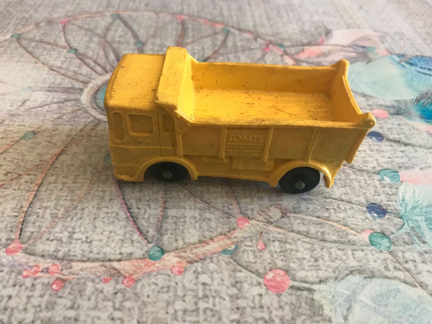 Voiture Miniature Ancien Camion Leyland Tomte Lardal Norway Plastique Gomme 1/43