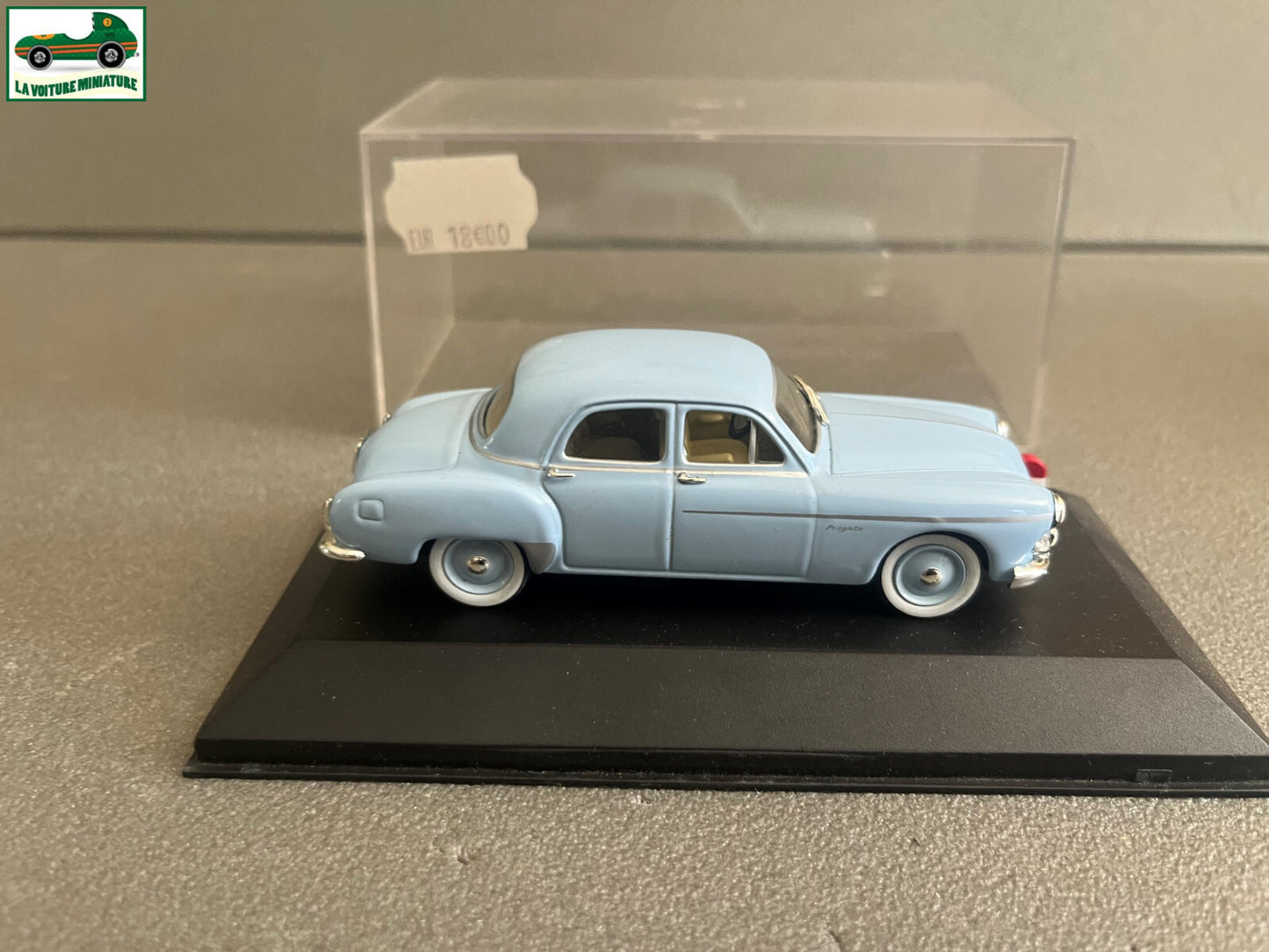 Voiture Miniature Renault Fregate Amiral 1953 Nostalgie au 1/43