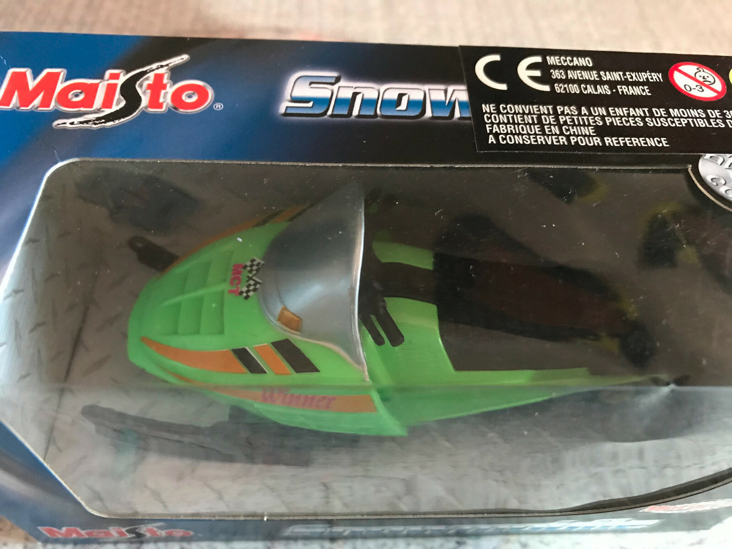 Voiture Miniature Maisto Motorized Snowmobile Scooter des neiges