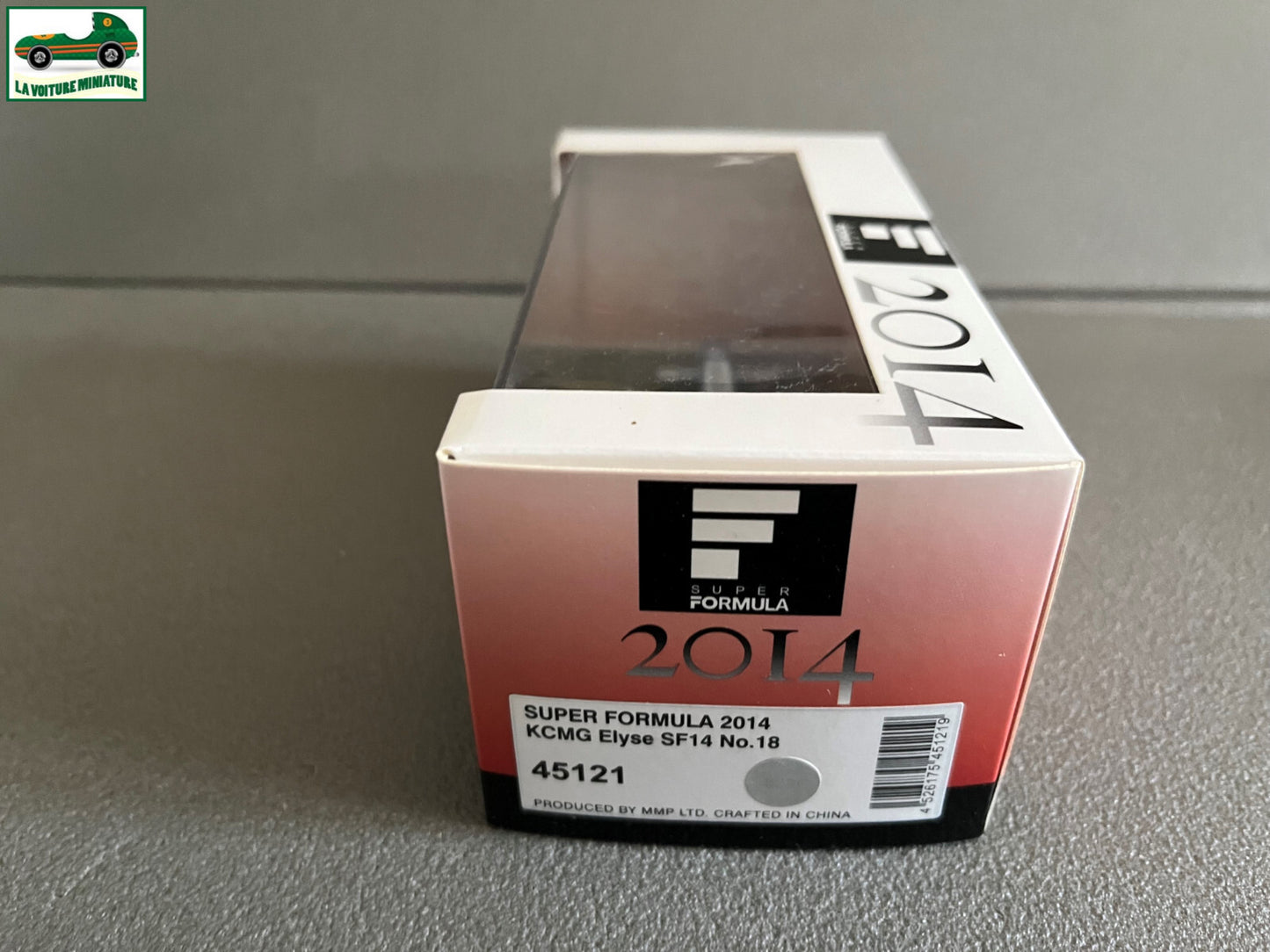Voiture Miniature KCMG Elyse SF14 Formula 2014 F1 Ebbro au 1/43
