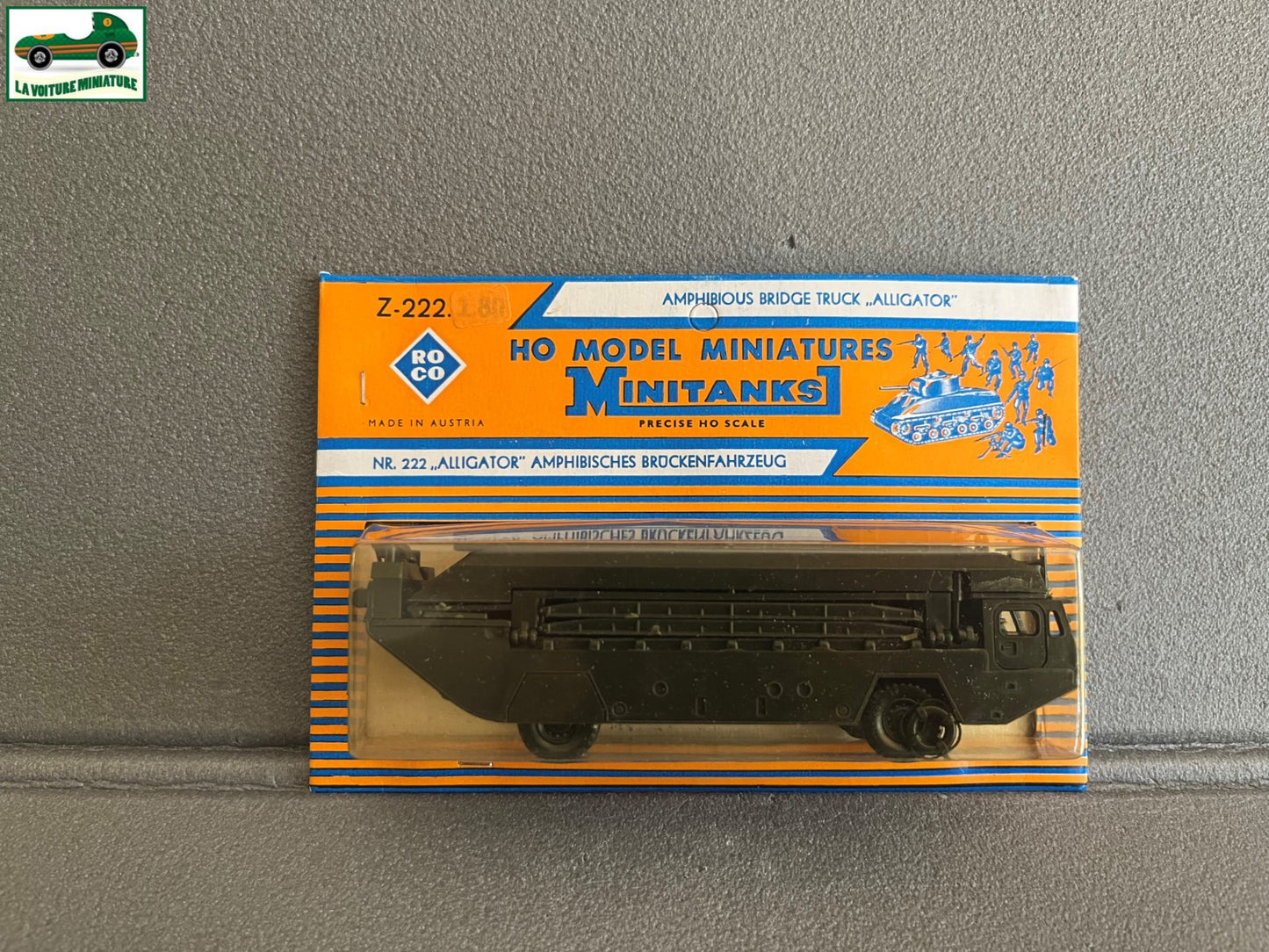 Miniature Engin Militaire Camion Blindé Z-222 Alligator Roco Minitanks 1/87 HO