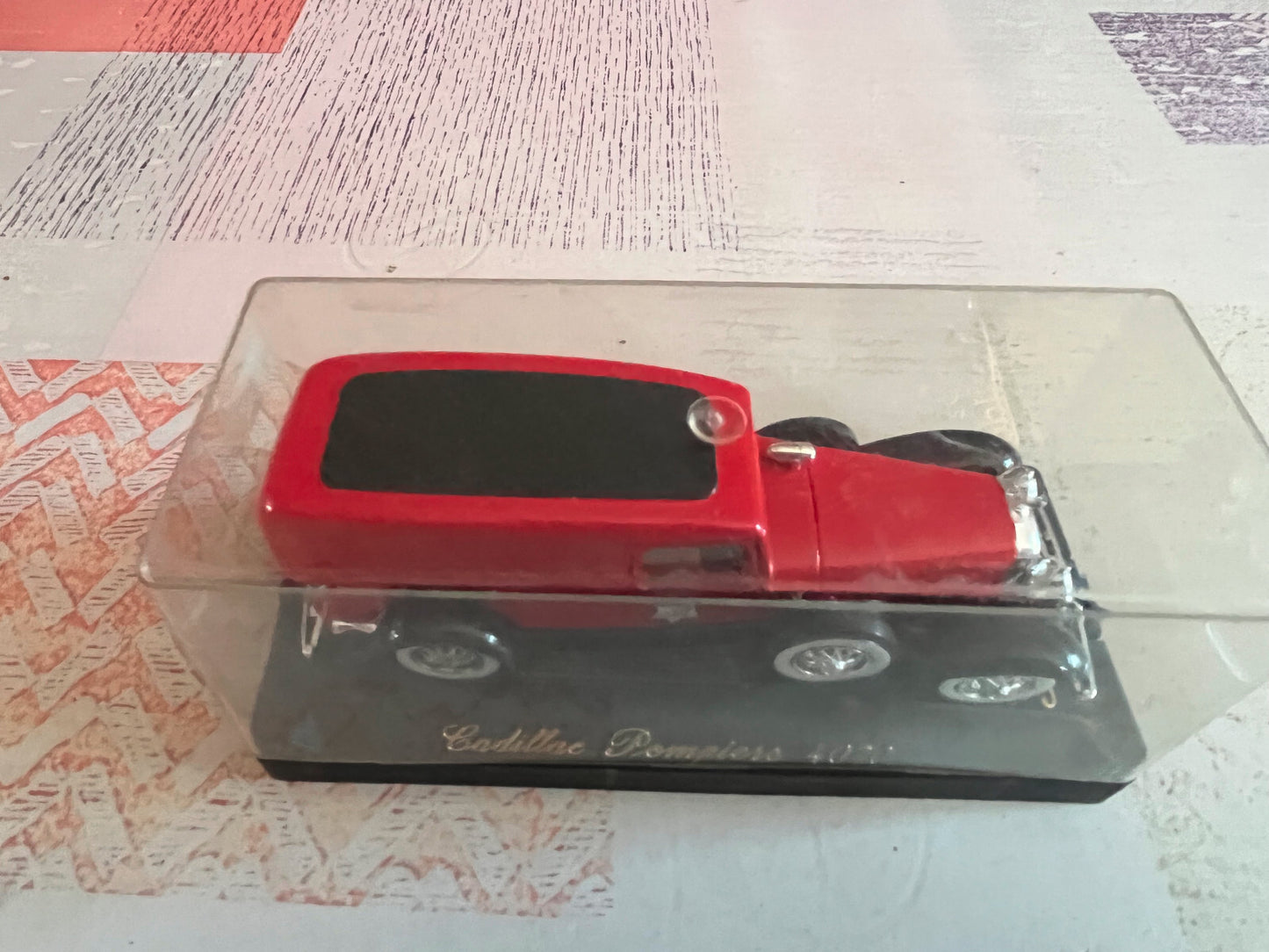 Voiture Miniature Cadillac Pompiers 4070 Solido au 1/43