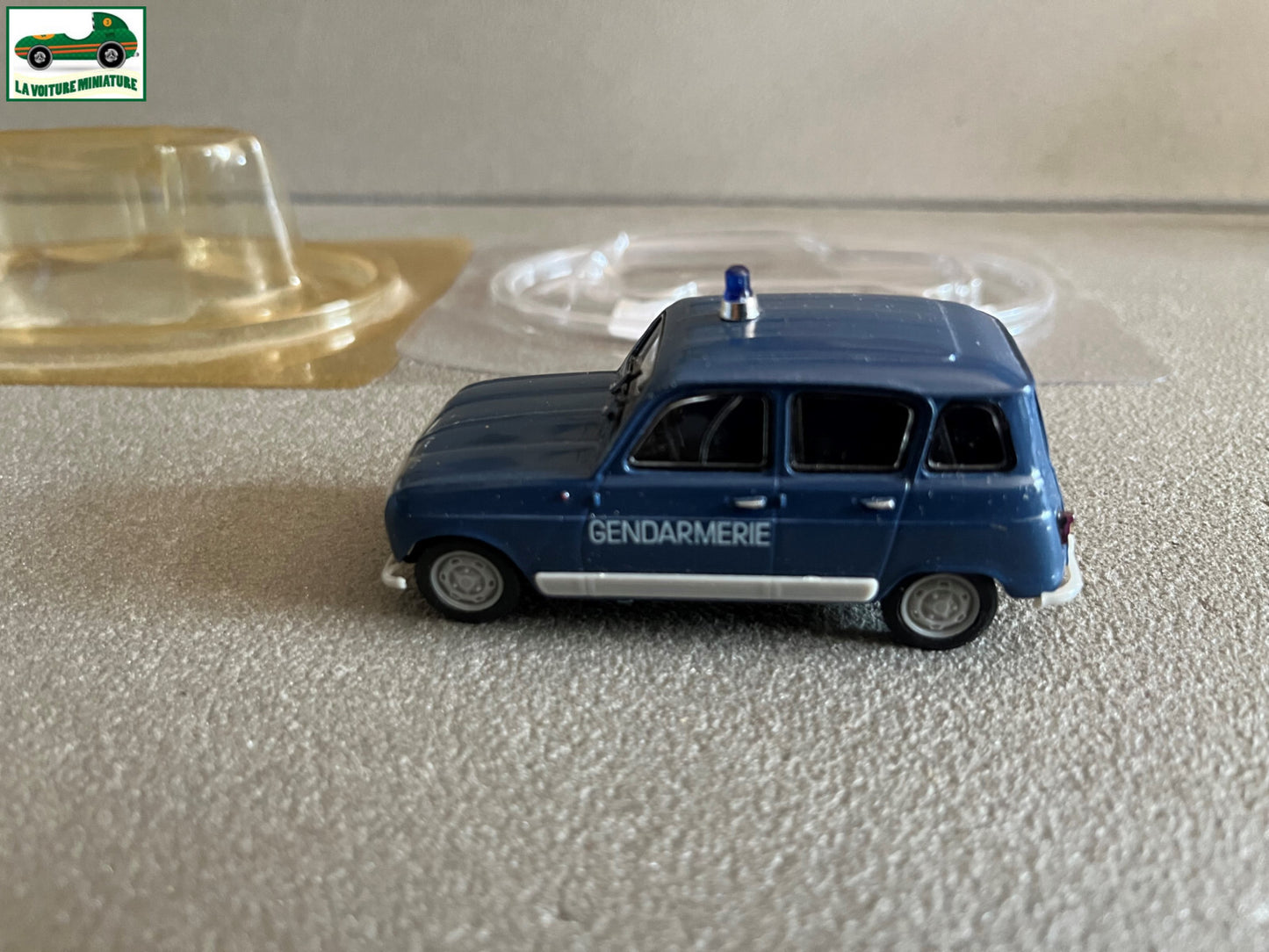 Voiture Miniature Renault 4L Gendarmerie Norev 1/43