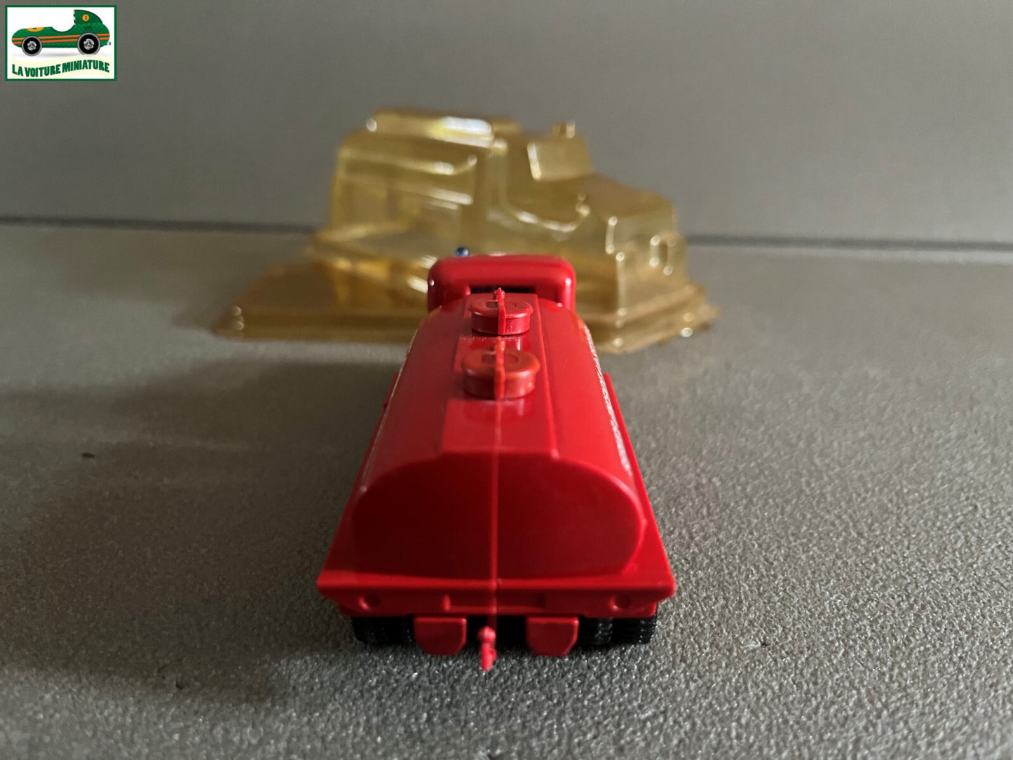 Voiture Miniature GMC Citerne Pompiers Solido au 1/50