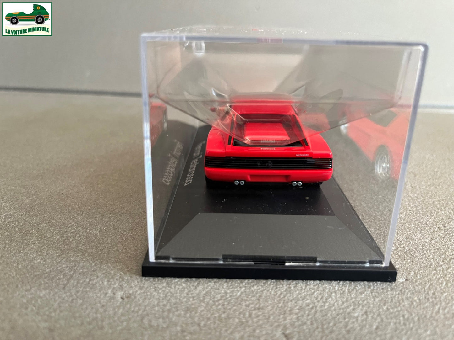 Voiture Miniature Ferrari Testarossa Herpa au 1/43