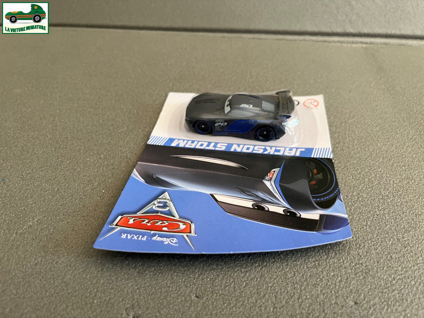 Voiture Miniature Cars Disney Pixar Jackson Storm Plastique DHP