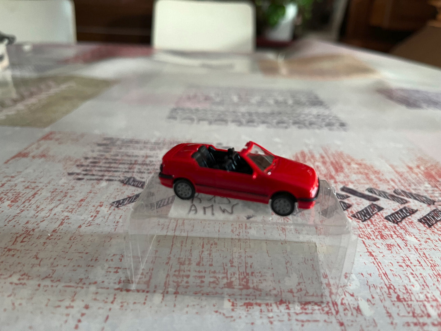 Voiture Miniature Renault 19 Cabriolet AMW 1/87 HO