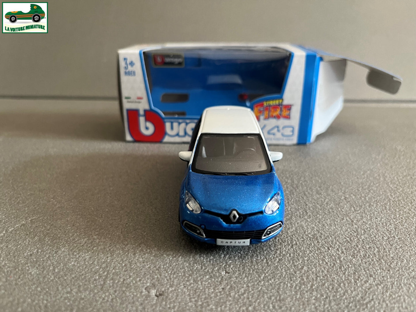 Voiture Miniature Renault Captur Burago Street Fire au 1/43